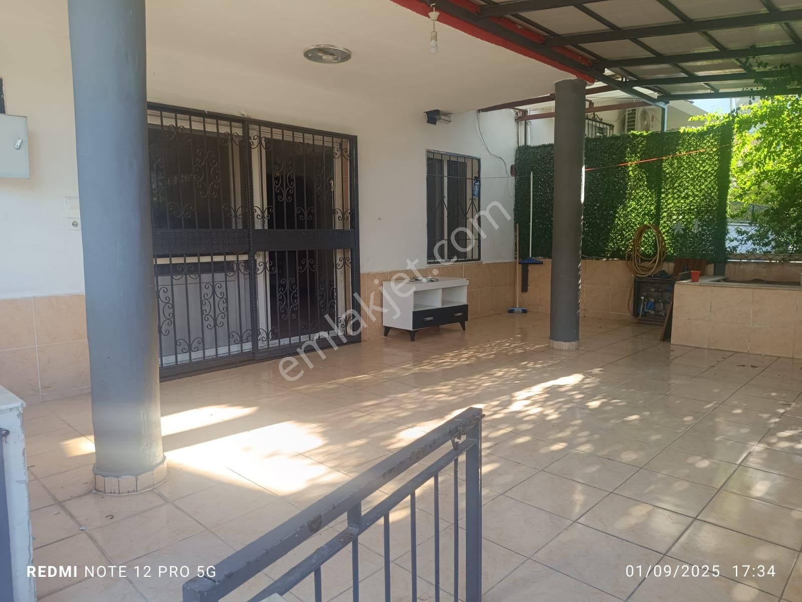 Merkezi Lokasyonda 3+1 Geniş Verandalı Bahçe Katı Daire
