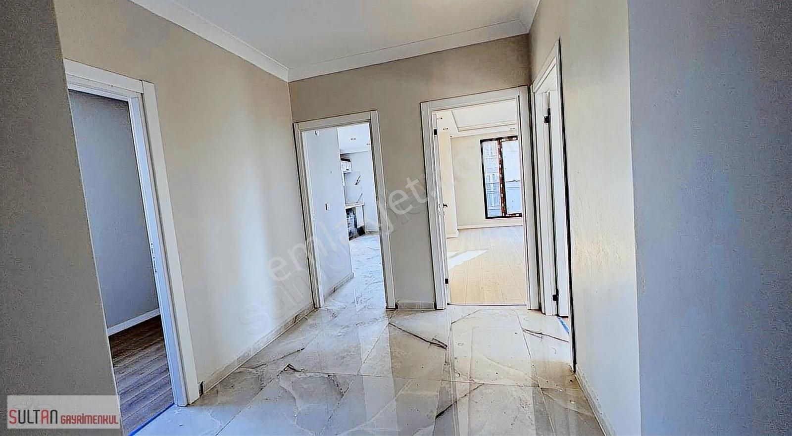 Sultan Gayrımenkul'den Bağlarbaşı Ortaokuluna Ykn 3 + 1 Orta Kat - Görsel 13