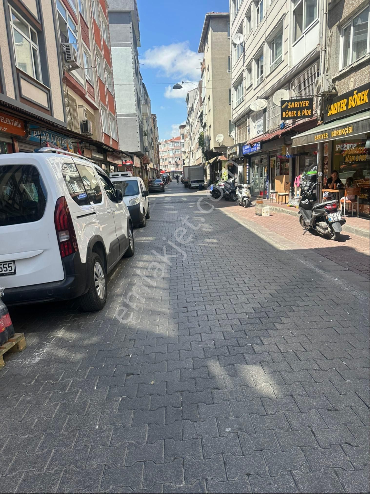 Uzmanım Emlaktan Satılık Çok İyi Lokasyonda - Görsel 3