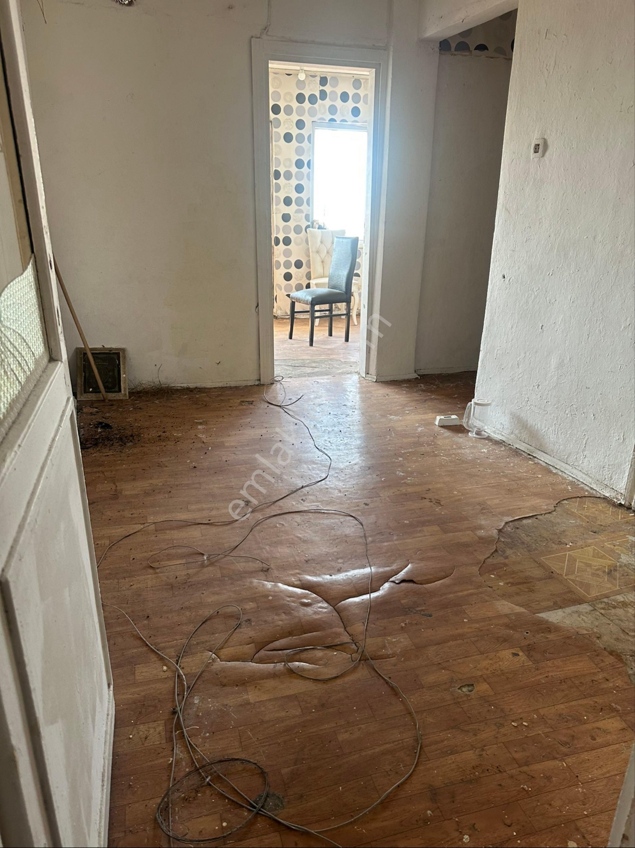 Uzmanım Emlaktan Satılık Çok İyi Lokasyonda - Görsel 17