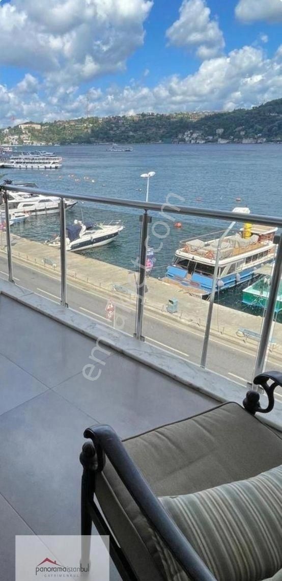 Arnavutköy'de Çok Şık, Masrafsız Yalı Dairesi