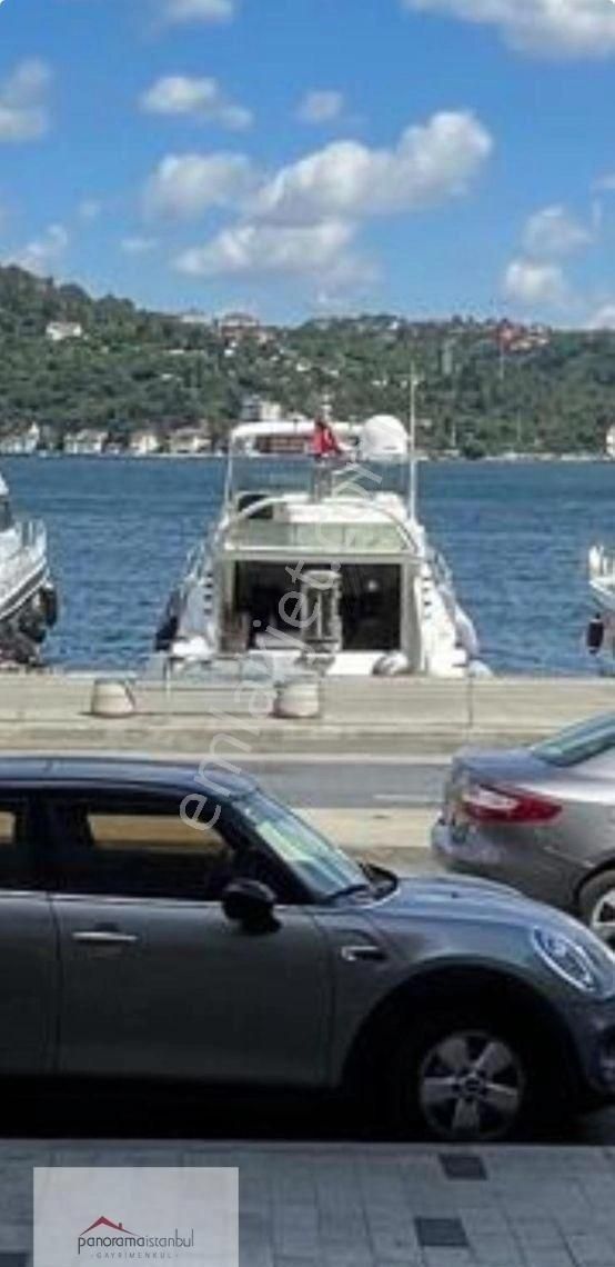Arnavutköy'de Mimari Renovasyonu Yapılmış, Şık Ve Masrafsız Yalı Dairesi