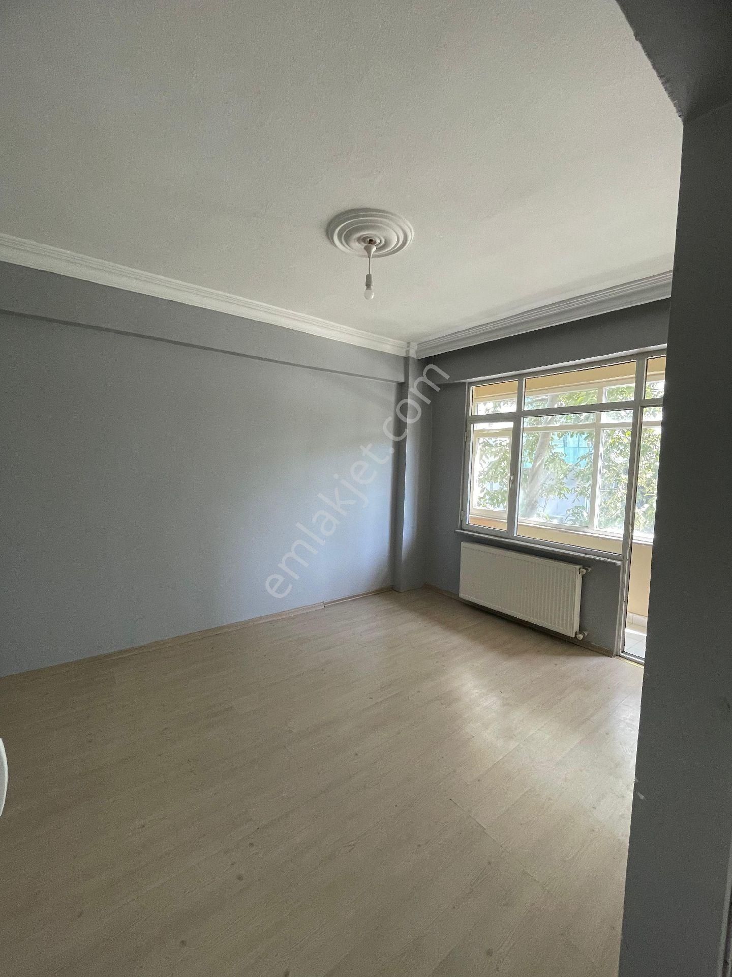 Acil Sahibinden Bağcılar 15 Temmuz Mahallesi'nde Satılık 3+1 Daire Ve %32.55 Bina Hissesi - Görsel 2