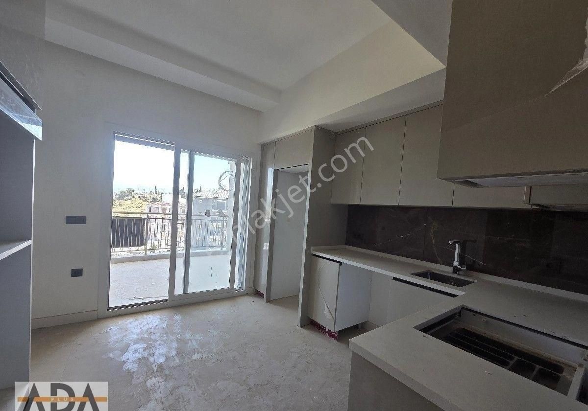 Kuşadası Değirmendere Bölgesinde 3+1 Yerden Isıtmalı Daire - Görsel 10