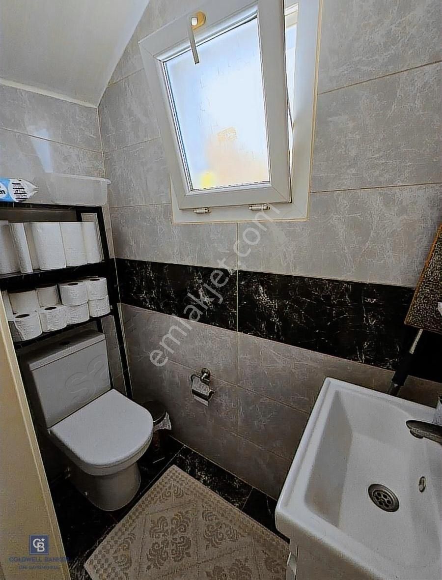 Çeşme Çiftlik Doruk Sitesinde Satılık Trıpleks 4+1 Villa - Görsel 11