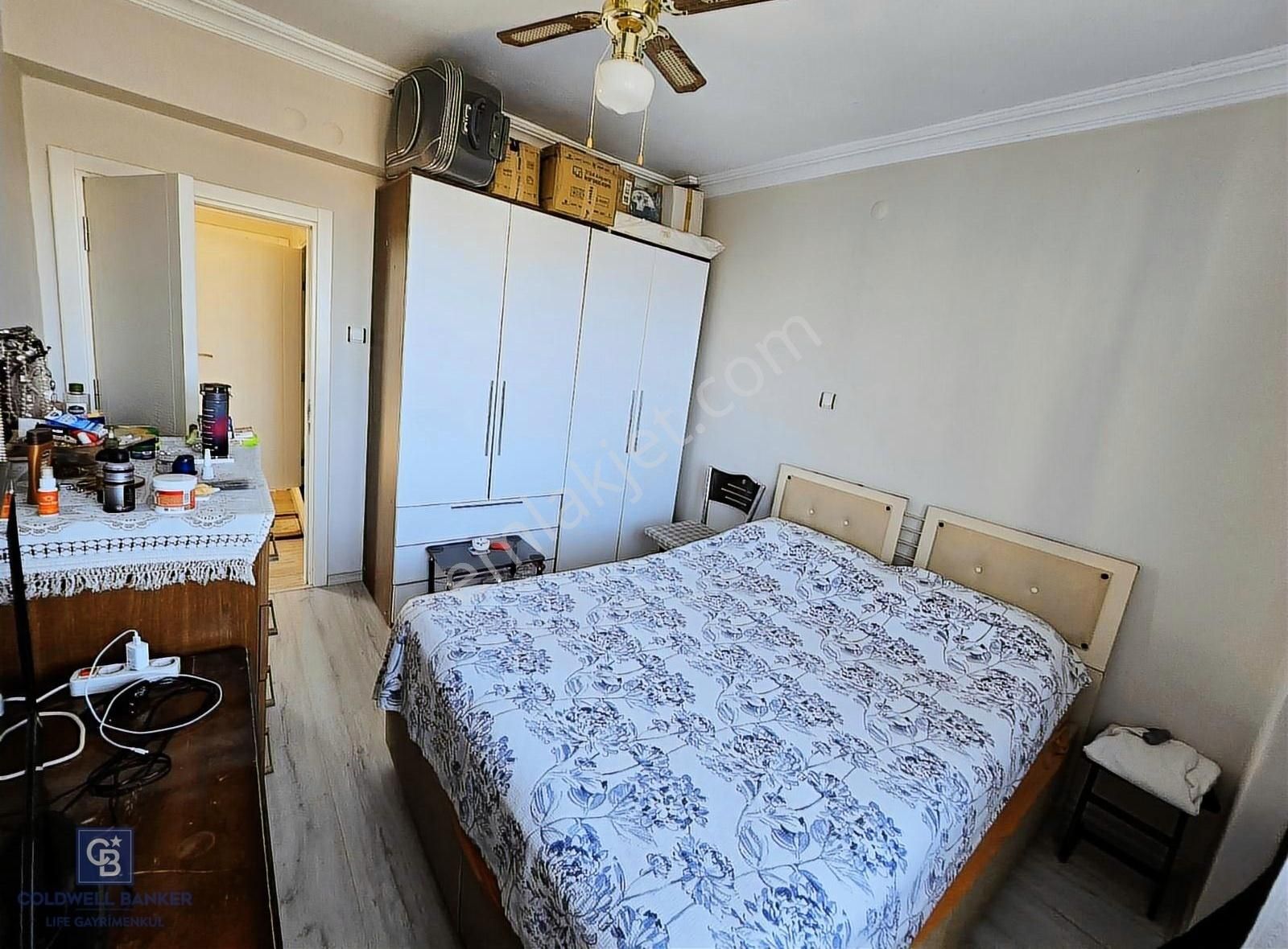 Çeşme Çiftlik Doruk Sitesinde Satılık Trıpleks 4+1 Villa - Görsel 5