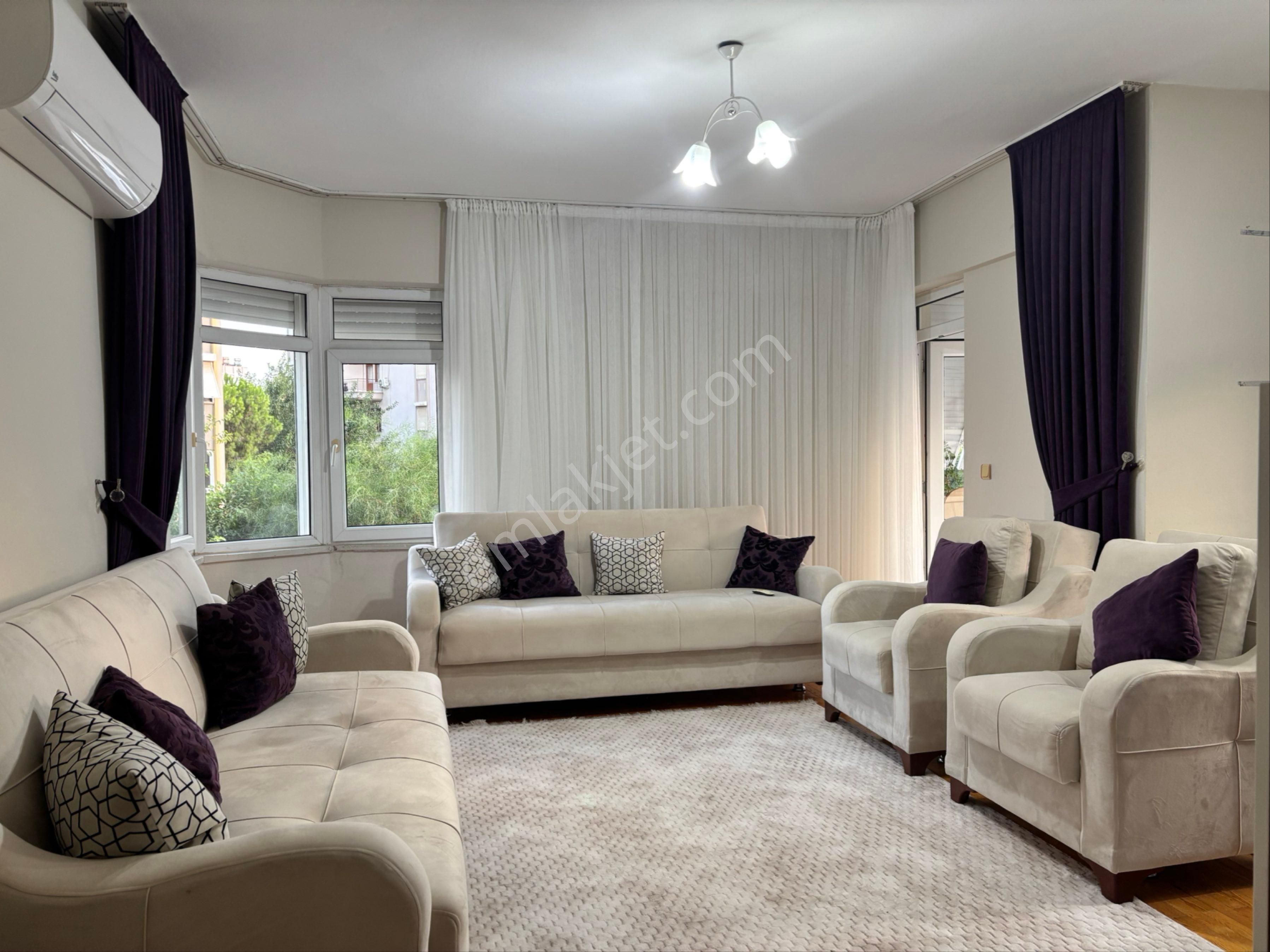 Kızıltoprak Zambak Sitesi 3+1 Satılık Daire