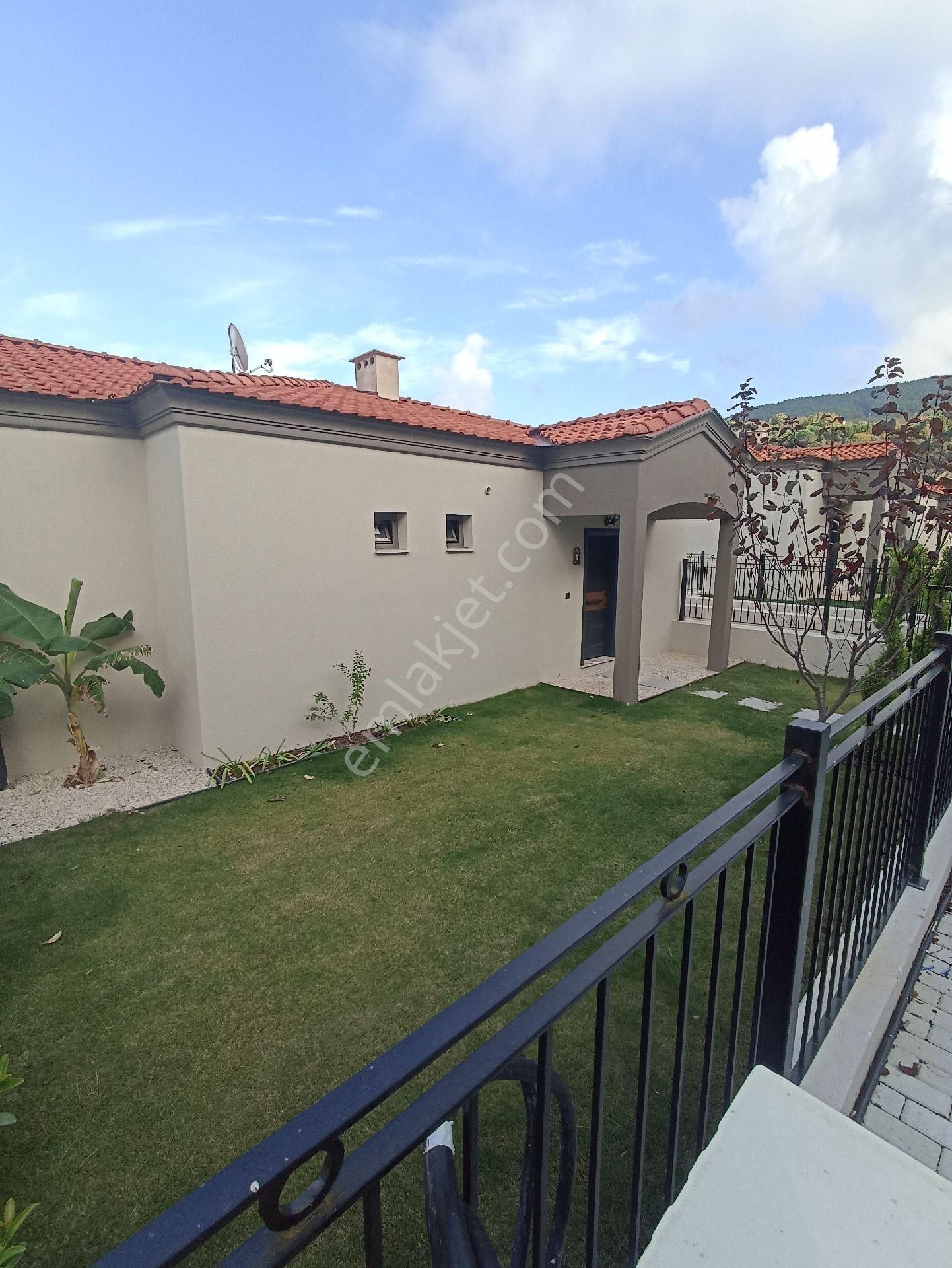 Kusadasi Davutlar Ağaçlida Satilik Bahceli 3+1 Ler Ve 2+1 Ler - Görsel 21