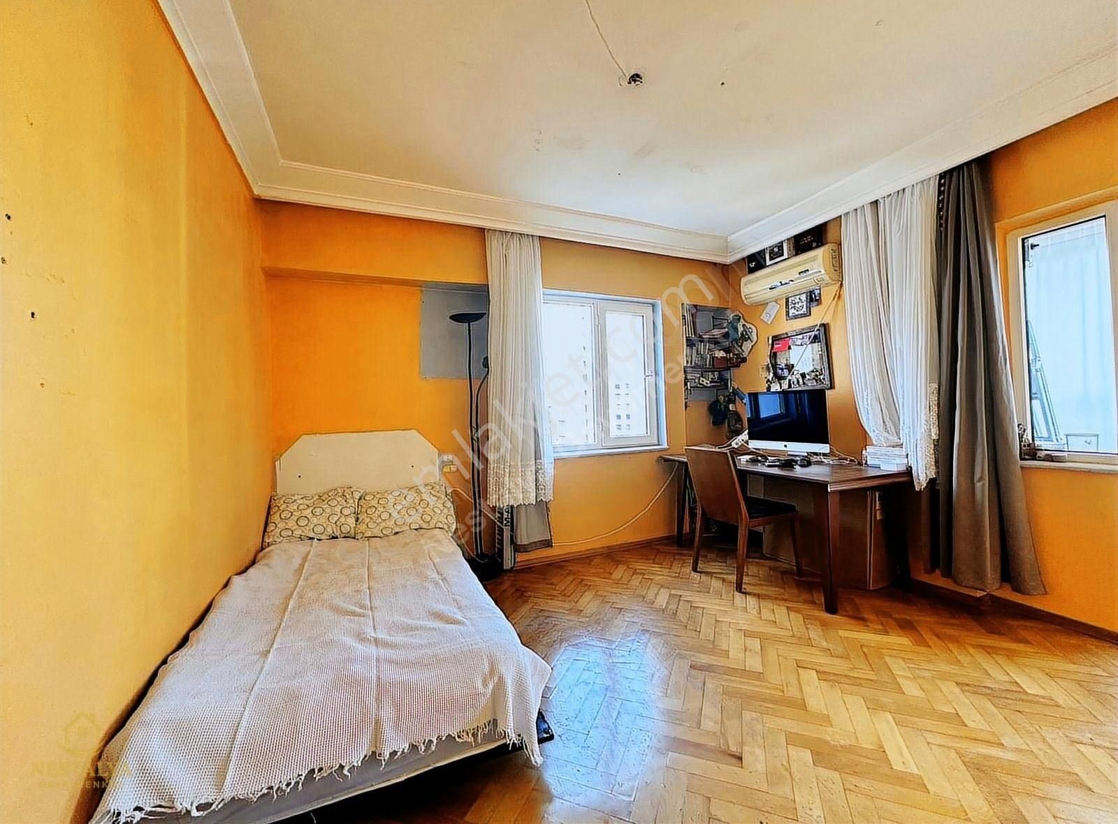 Konyaaltı Siteler'de Katta Doğalgazlı Satılık 3+1 135 M2 Daire - Görsel 2