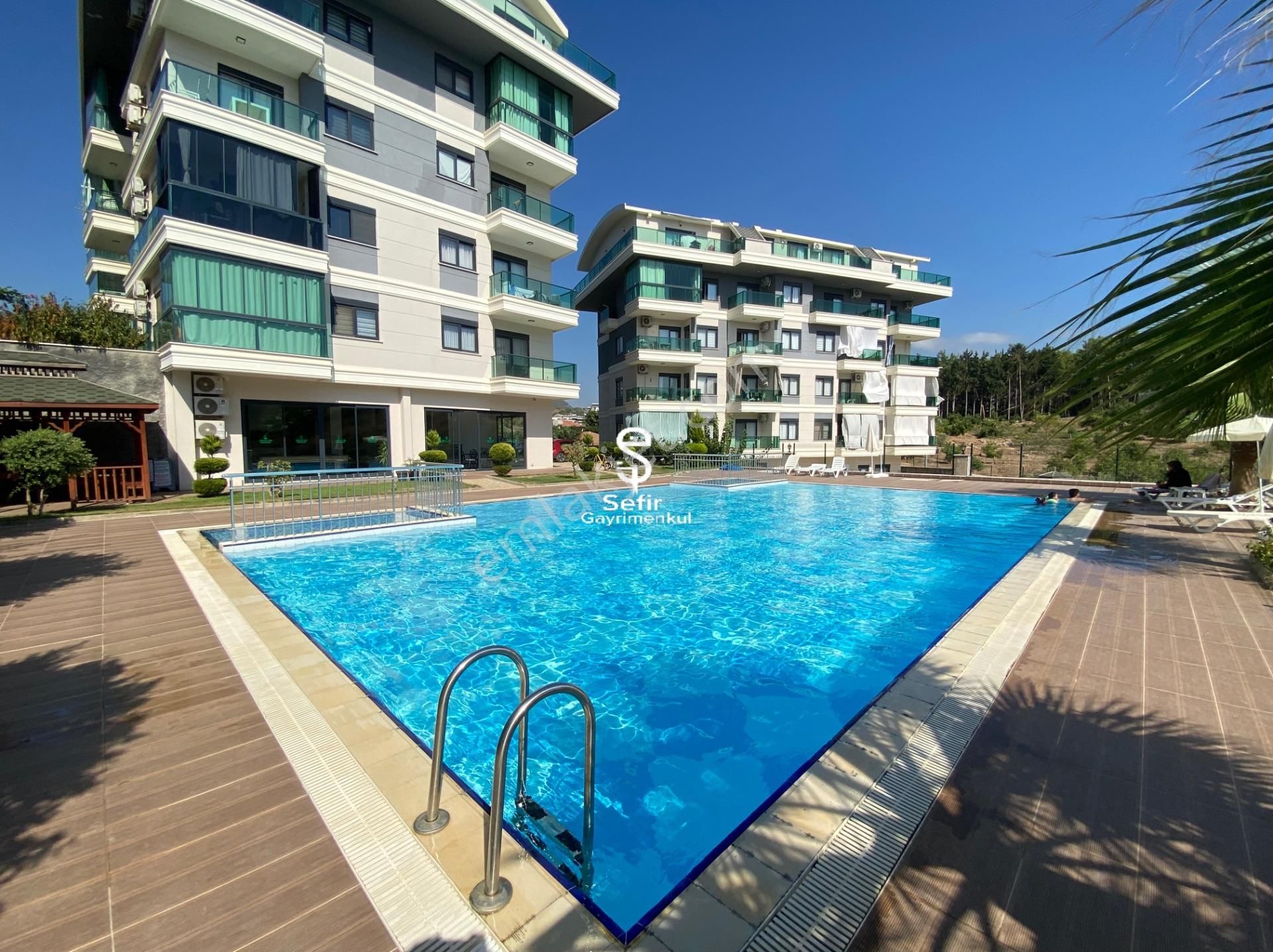 Alanya Oba'da 1+1 Full Aktiviteli Kiralık Daire