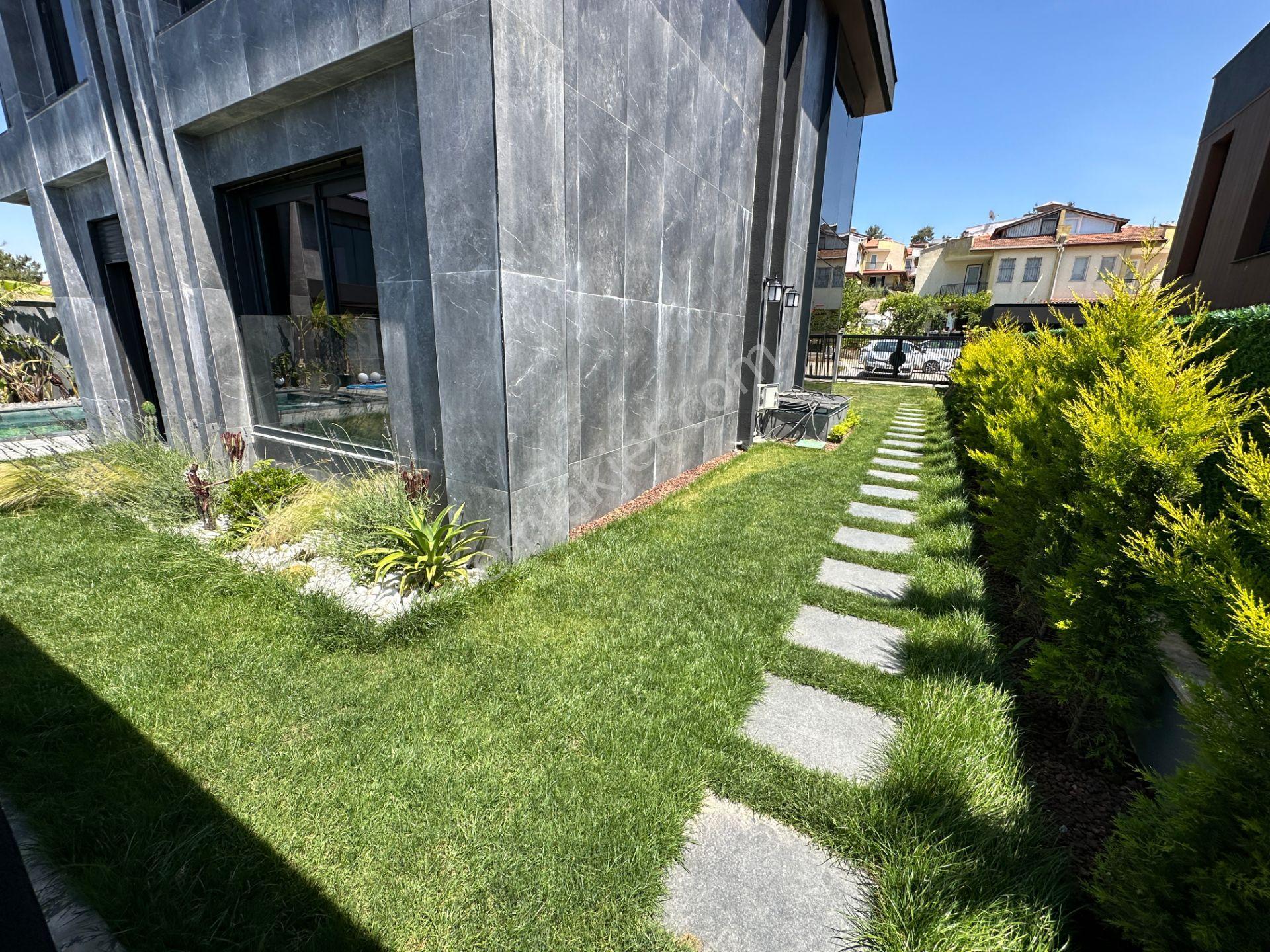 Kuşadasında Satılık Avangarte Özel Tasarım Müstakil Villa - Görsel 29