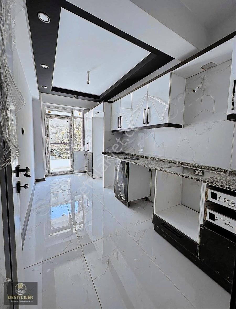 Ad-desticiler Zafer Mahallesi 2+0 Geniş Kullanışlı Daire - Görsel 9