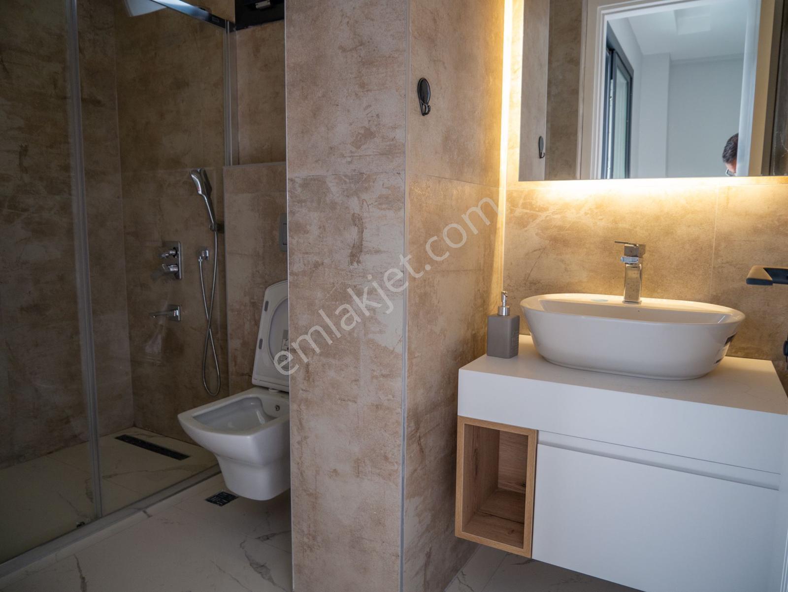 Kuşadası Merkezde Doğalgazlı 4+1 Müstakil Villa - Görsel 28