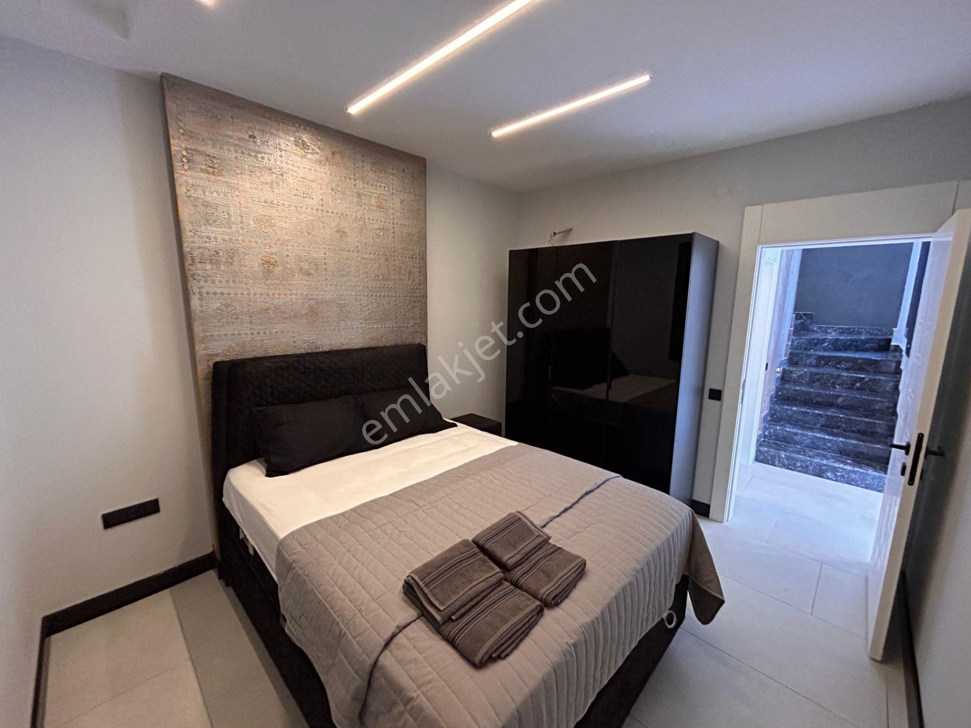 Kuşadası Merkezde Doğalgazlı 4+1 Müstakil Villa - Görsel 10