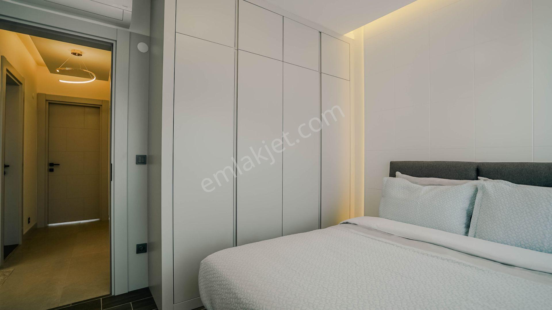 Kuşadası Güzelçamlıda Lüks Müstakil Satılık Villa - Görsel 26