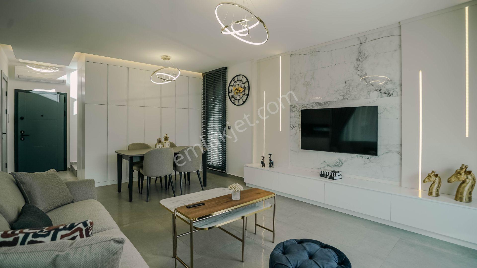 Kuşadası Güzelçamlıda Lüks Müstakil Satılık Villa - Görsel 18