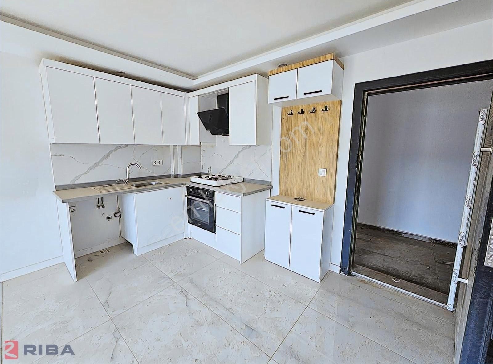 Sibel Oskanbaş'tan Katta Caddeye Yakın Full Konsept 1+1