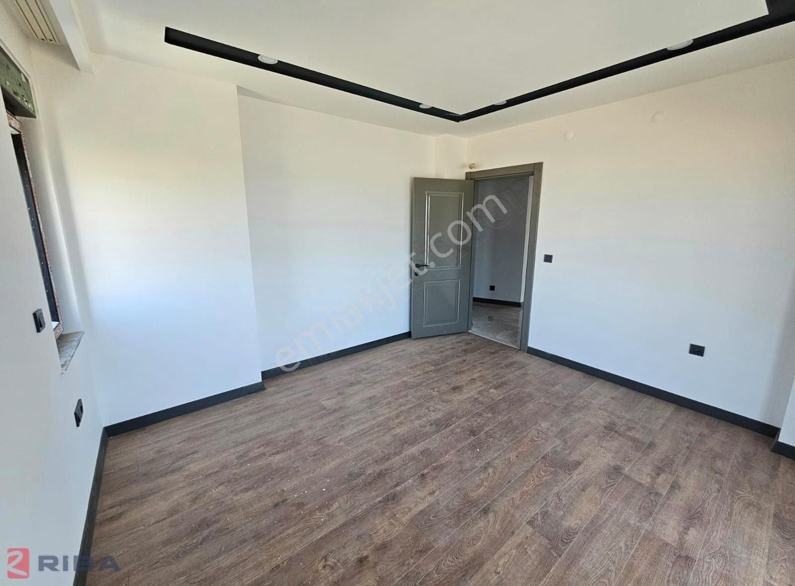 Sibel Oskanbaş'tan Rezidans'ta Yerden Isıtma,havuzlu 2+1 - Görsel 4