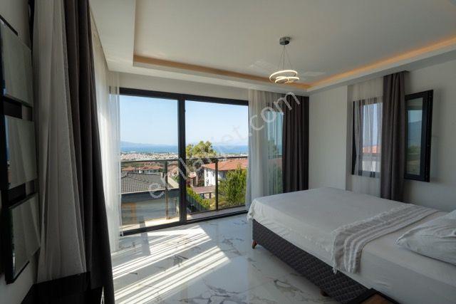 Kuşadası Soğucak'ta Müstakil Özel Havuzlu Eşyalı Villa-aidat Yok - Görsel 22