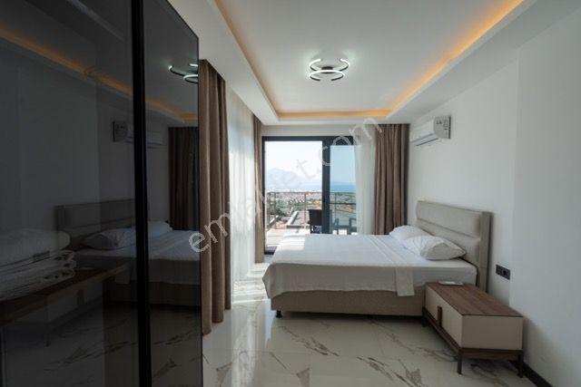 Kuşadası Soğucak'ta Müstakil Özel Havuzlu Eşyalı Villa-aidat Yok - Görsel 24