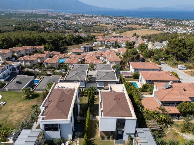 Kuşadası Soğucak'ta Müstakil Özel Havuzlu Eşyalı Villa-aidat Yok - Görsel 3