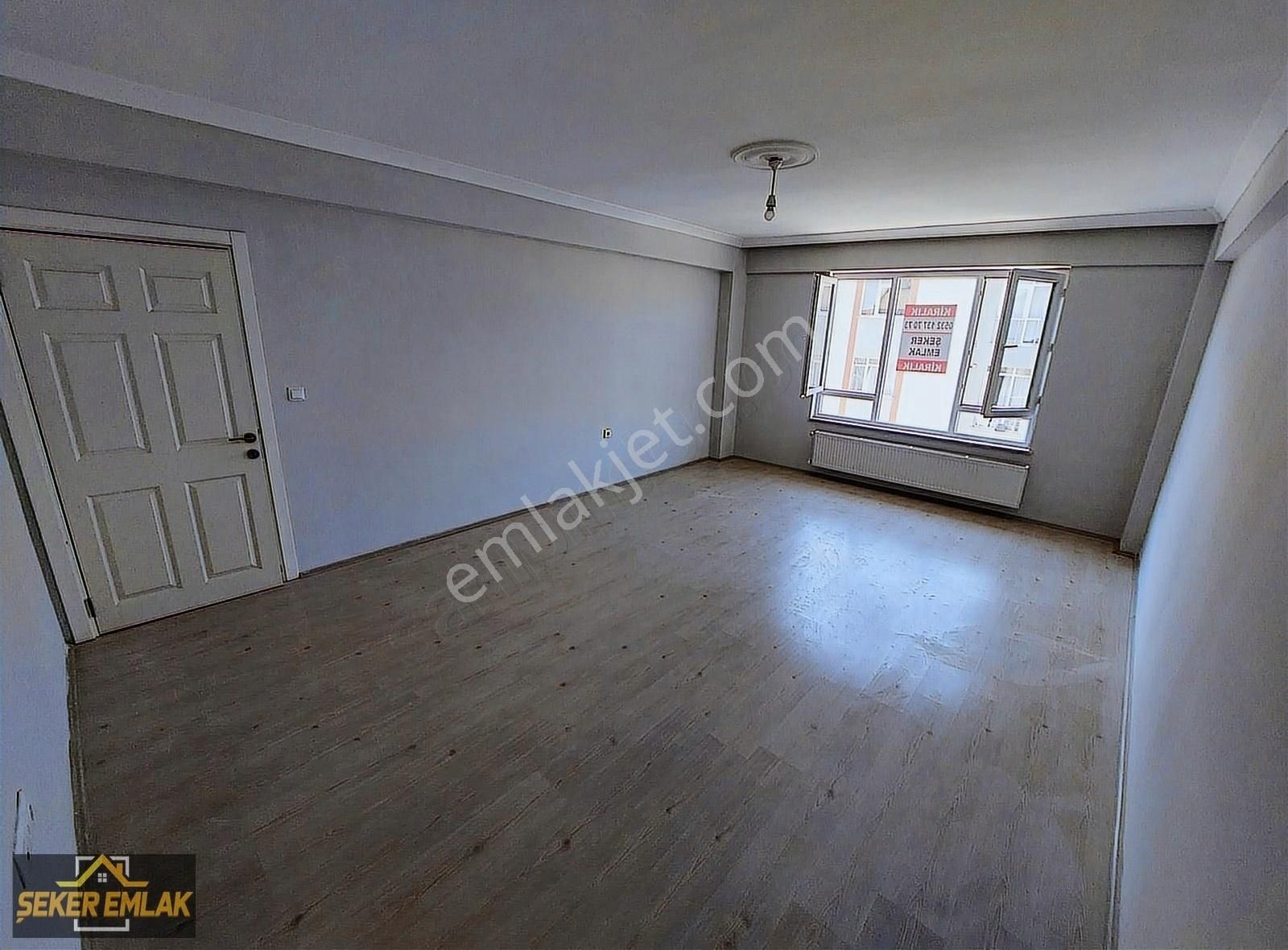 Şekerden Kiralık Emek Mah.ziyagökalp Cad. Yakını 100m² 2+1 Daire