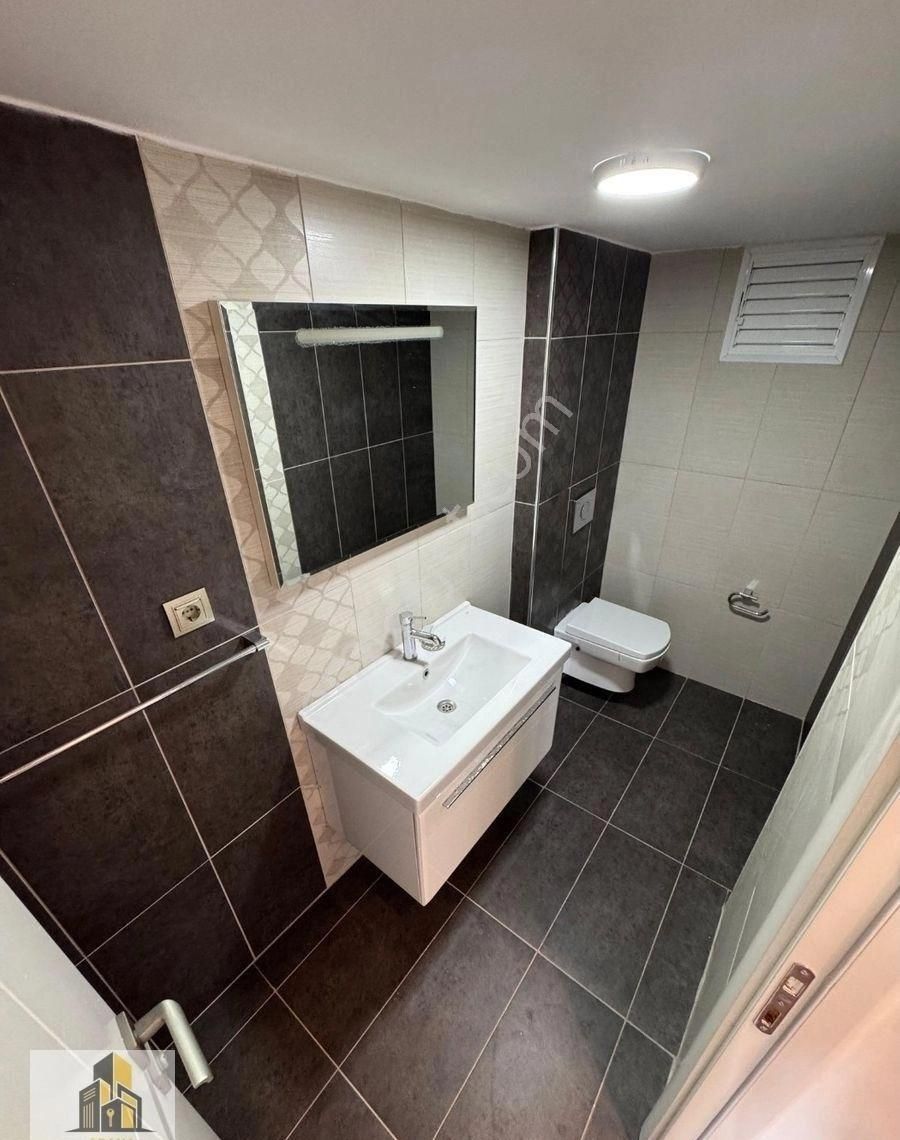 T.özal K.evren Kesişiminde 4+1 Kapalı Mutfak 3 Banyolu Geniş Her Kat Tek Ultra Yapılı Daire - Görsel 4