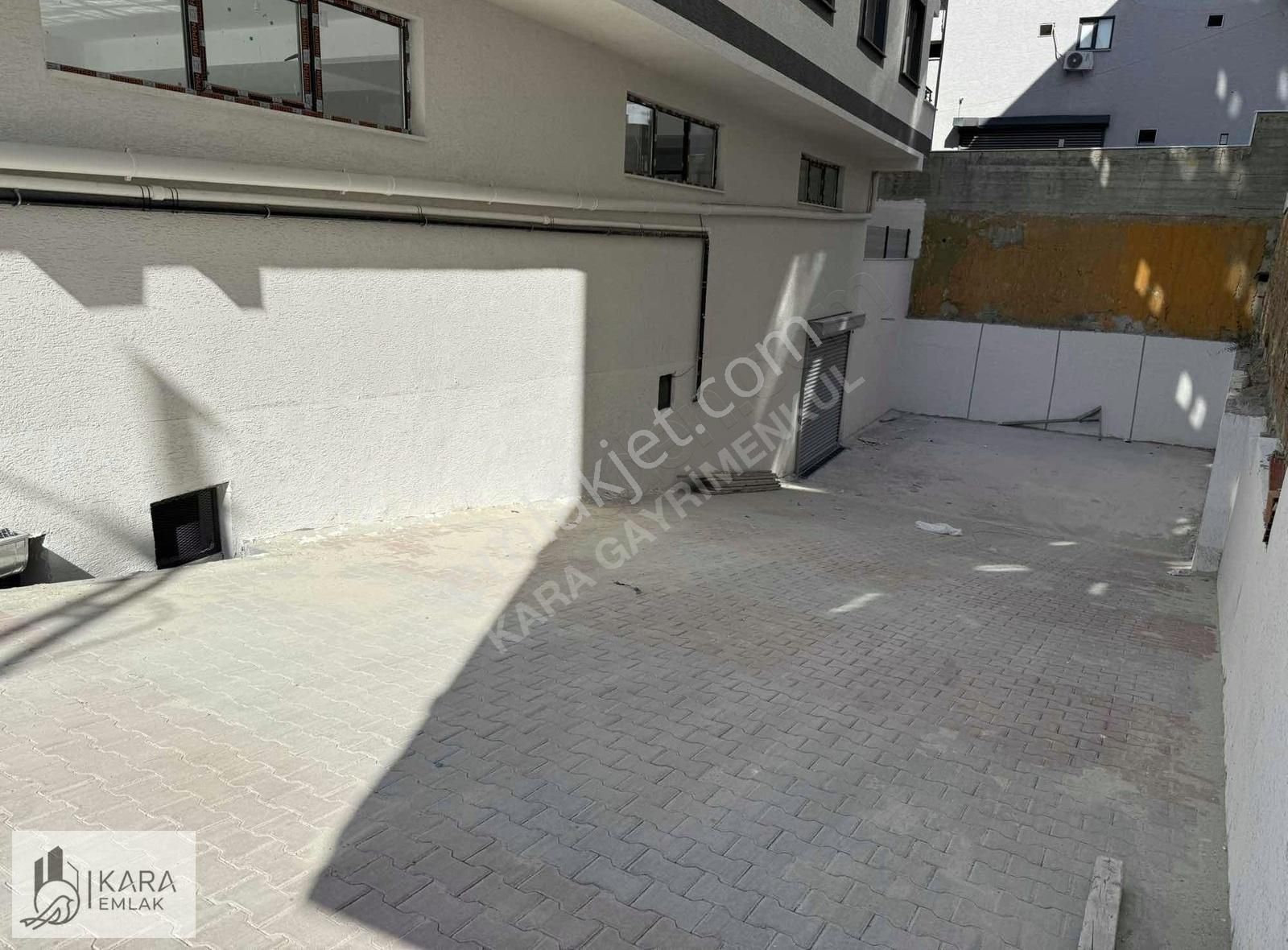 Kanarya Mah'de 2+1 90 M2 Otoparklı Kiralık Daire