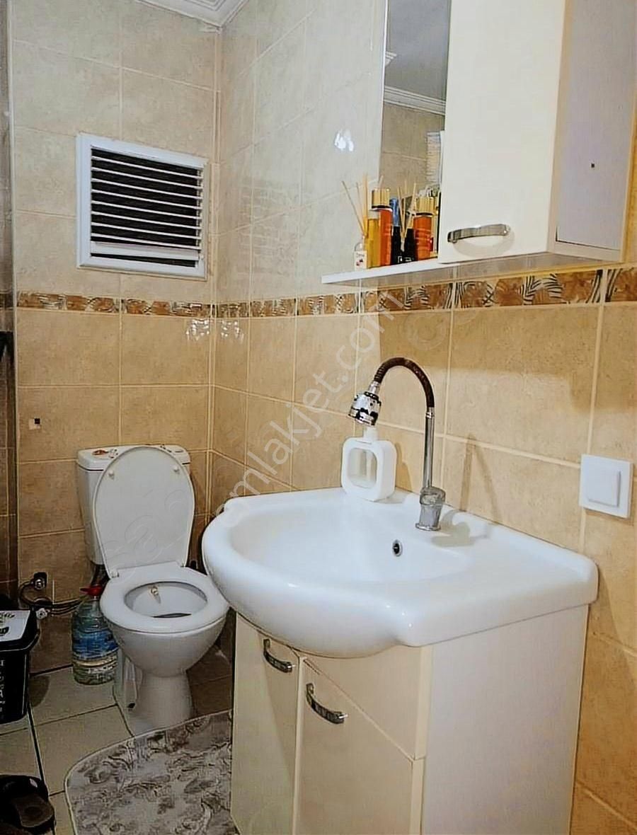 Gazi Paşada Denize Ve Çarşıya Yakın Konumda Satılık 2+1 Daire - Görsel 2