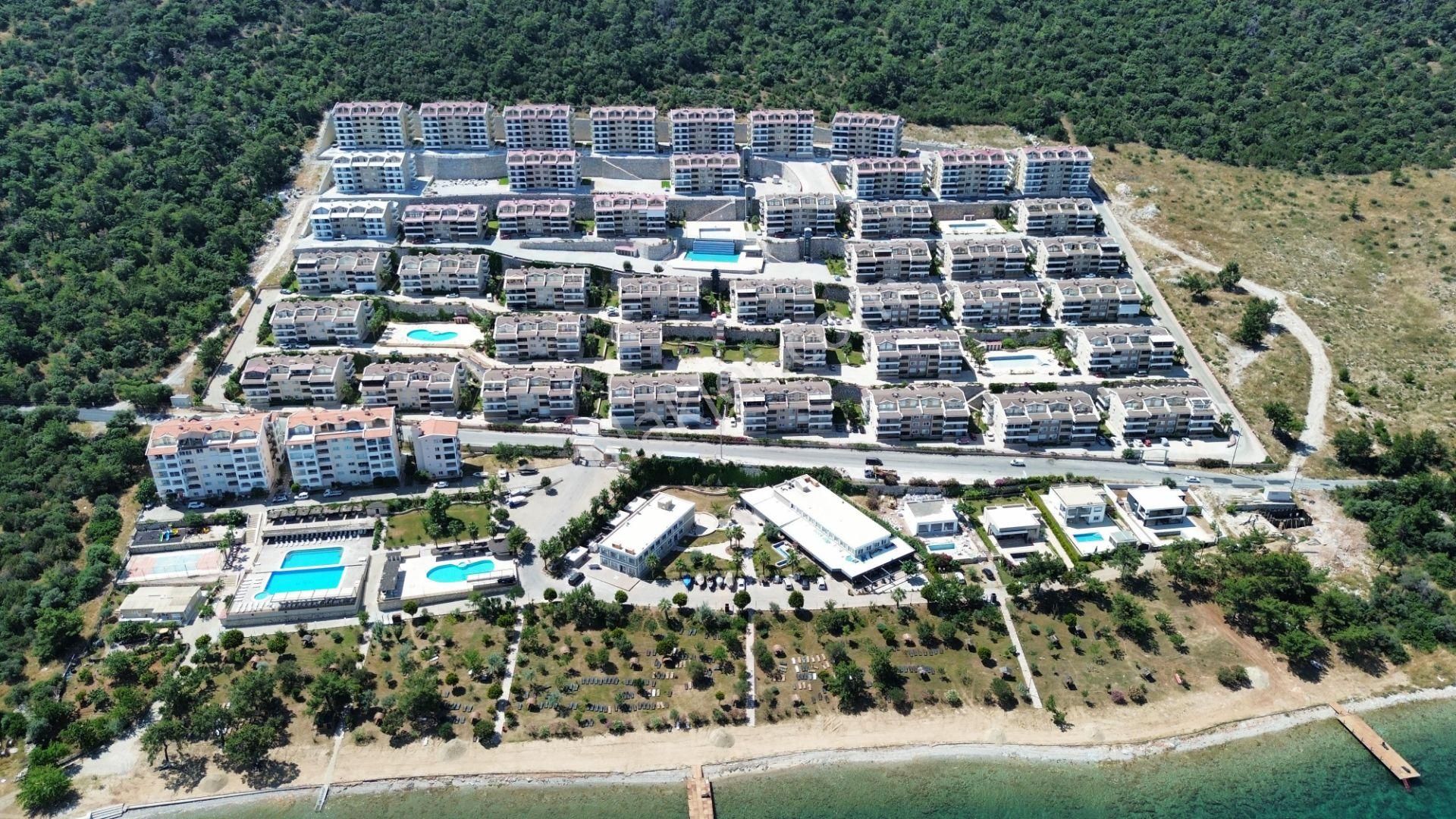 Re/max Cool'dan Doğa İle İç İçe Denize Sıfır Özel Plajlı Daire - Görsel 28