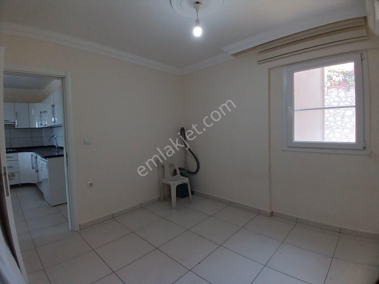 Re/max Cool'dan Doğa İle İç İçe Denize Sıfır Özel Plajlı Daire - Görsel 9