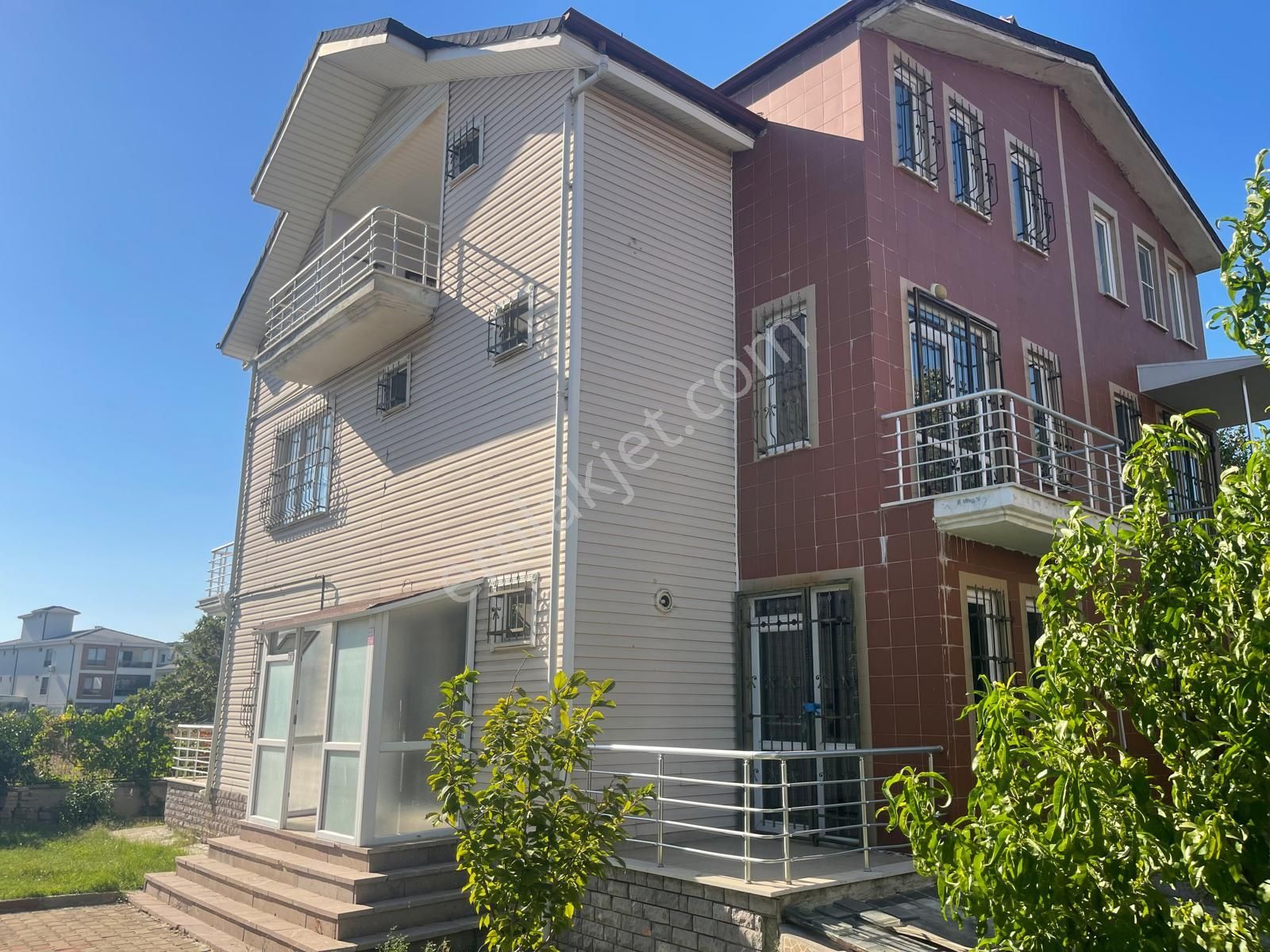 Poyraz Gayrimnekul'den Edremit Cennetayağı'nda Site İçinde Satılık Trıbleks - Görsel 3