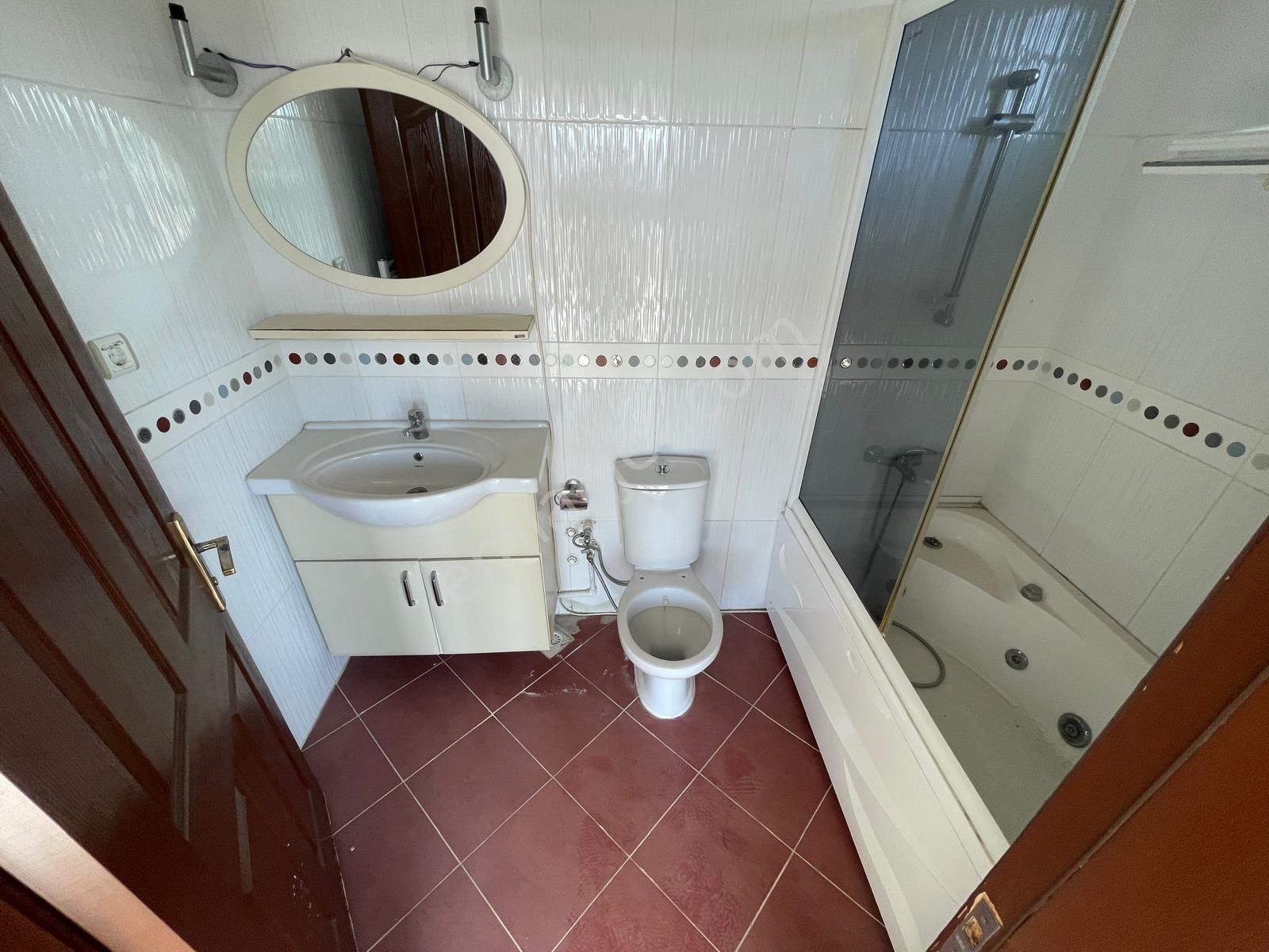 Poyraz Gayrimnekul'den Edremit Cennetayağı'nda Site İçinde Satılık Trıbleks - Görsel 19