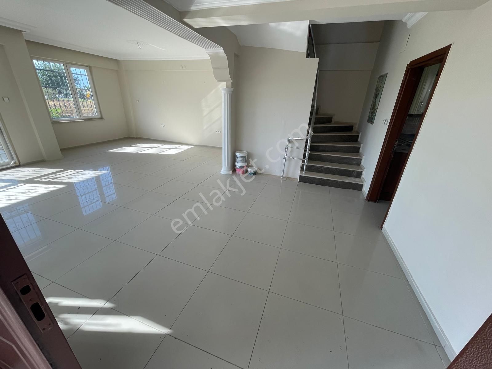 Poyraz Gayrimnekul'den Edremit Cennetayağı'nda Site İçinde Satılık Trıbleks - Görsel 6