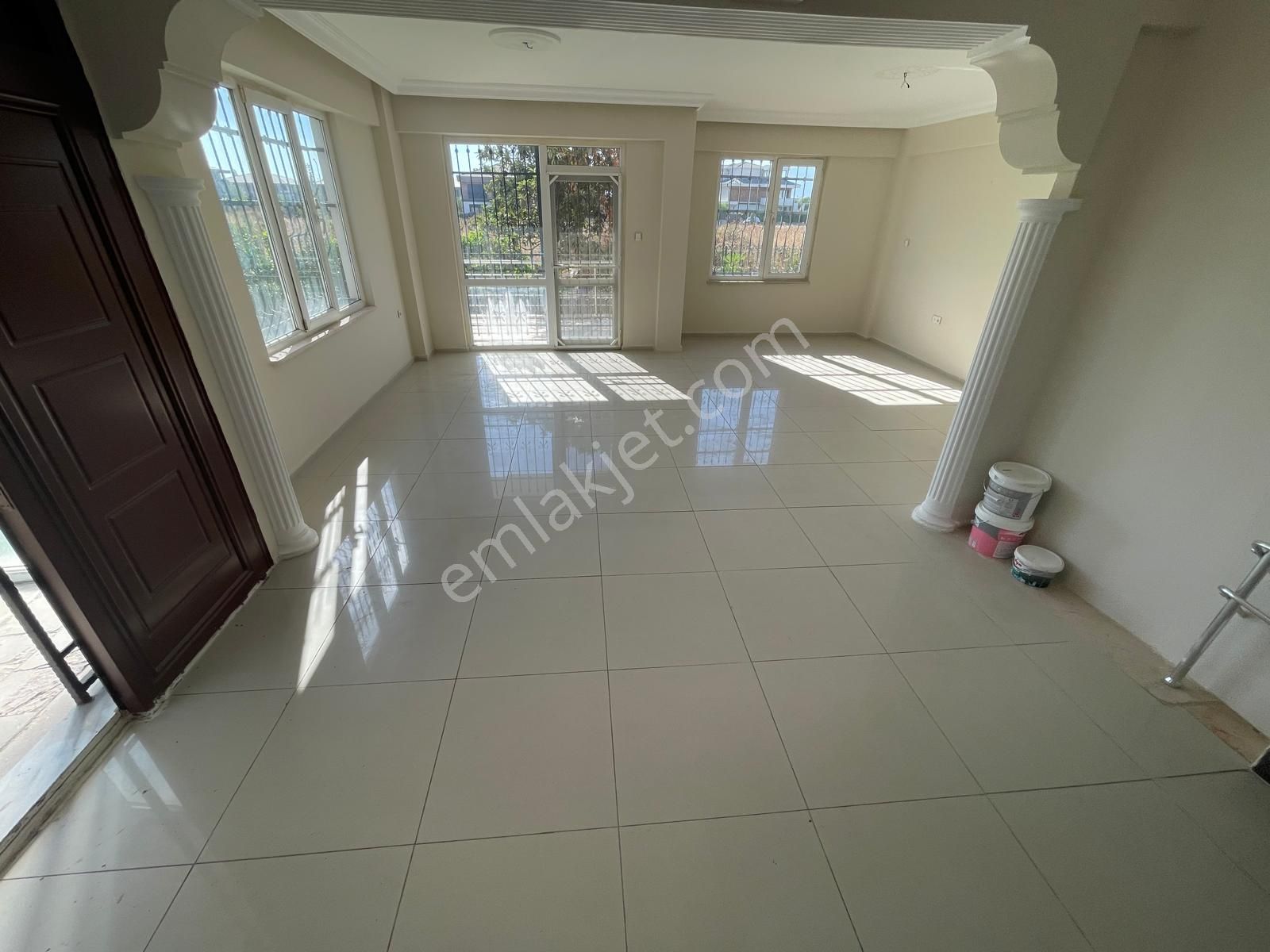 Poyraz Gayrimnekul'den Edremit Cennetayağı'nda Site İçinde Satılık Trıbleks - Görsel 7