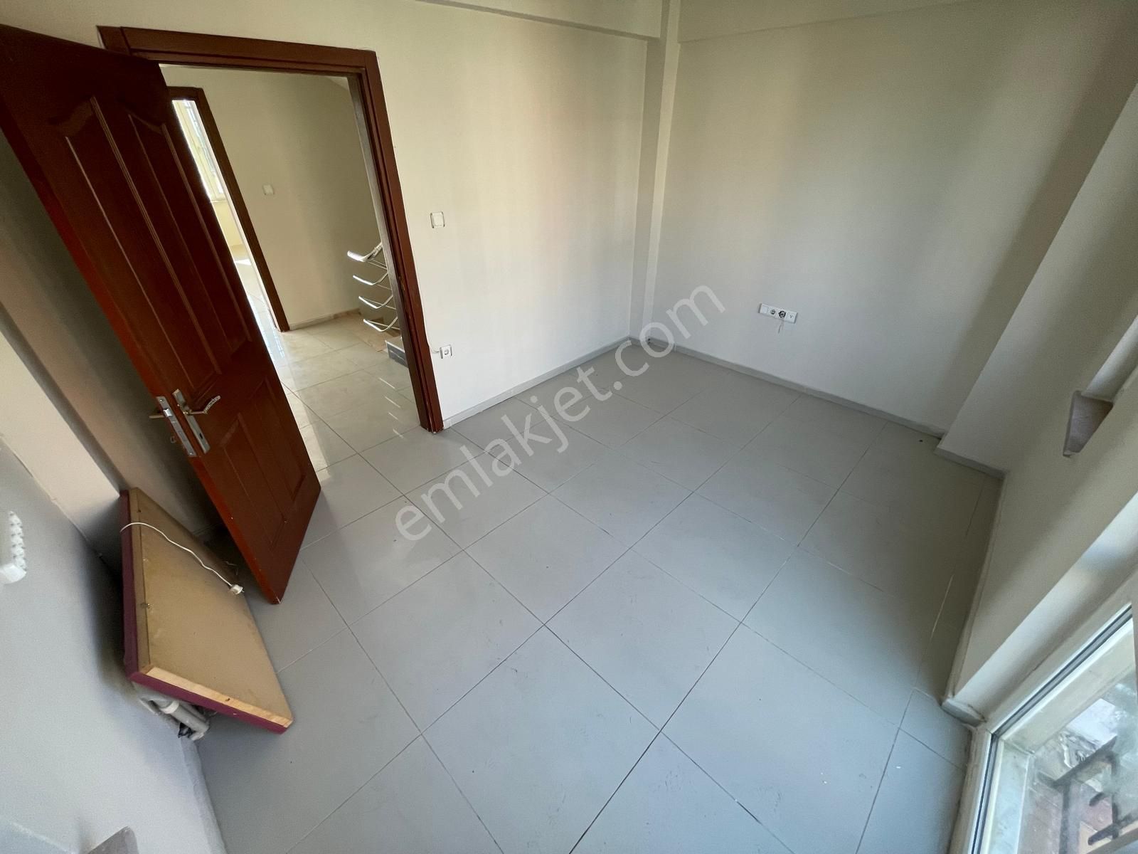 Poyraz Gayrimnekul'den Edremit Cennetayağı'nda Site İçinde Satılık Trıbleks - Görsel 23