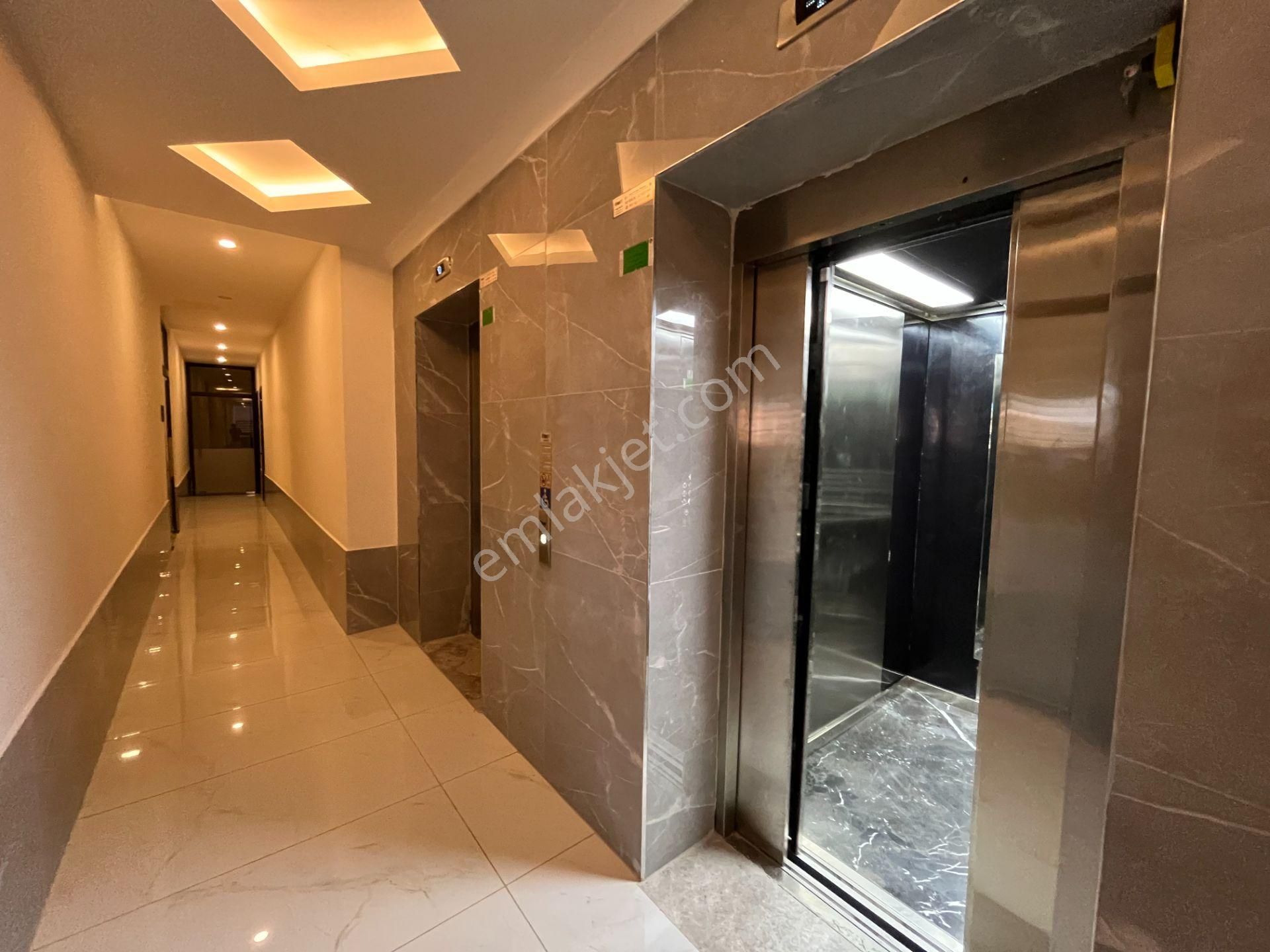 Fırsat ! Payallar Deniz Manzaralı Aktiviteli Sitede 2+1 Daire - Görsel 16