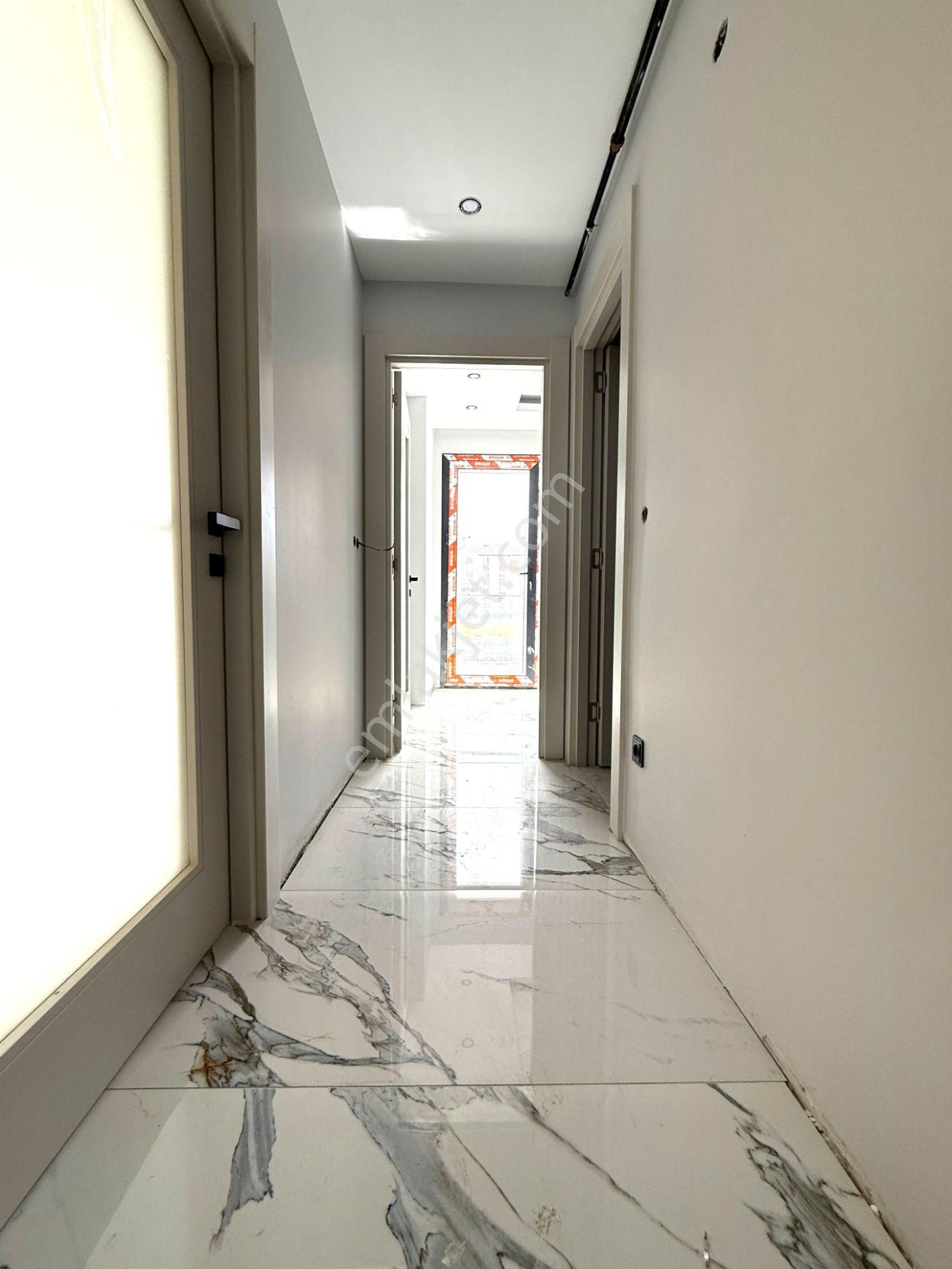 Silivri Mimar Sinan'da 1+1 Sıfır Lüks Daire - Görsel 9