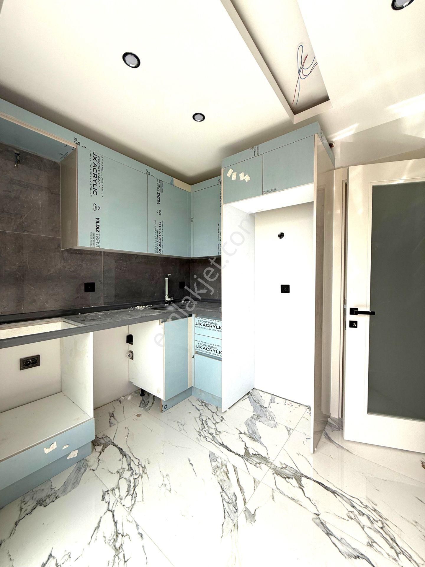 Silivri Mimar Sinan'da 1+1 Sıfır Lüks Daire - Görsel 3