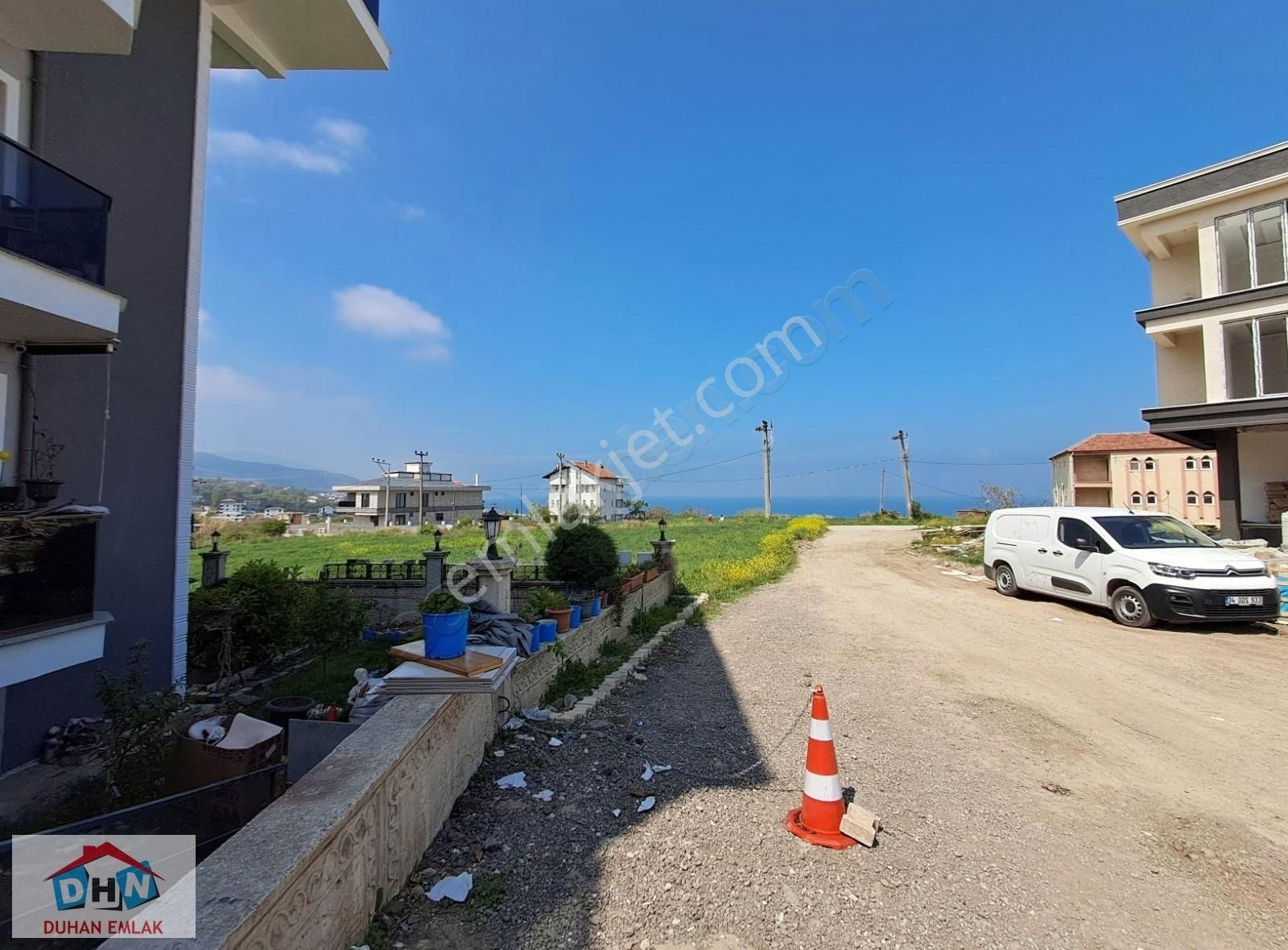 Duhan Emlak'tan Çınarcık/koruköy Artan Sitesinde 2+1 Ara Kat - Görsel 18