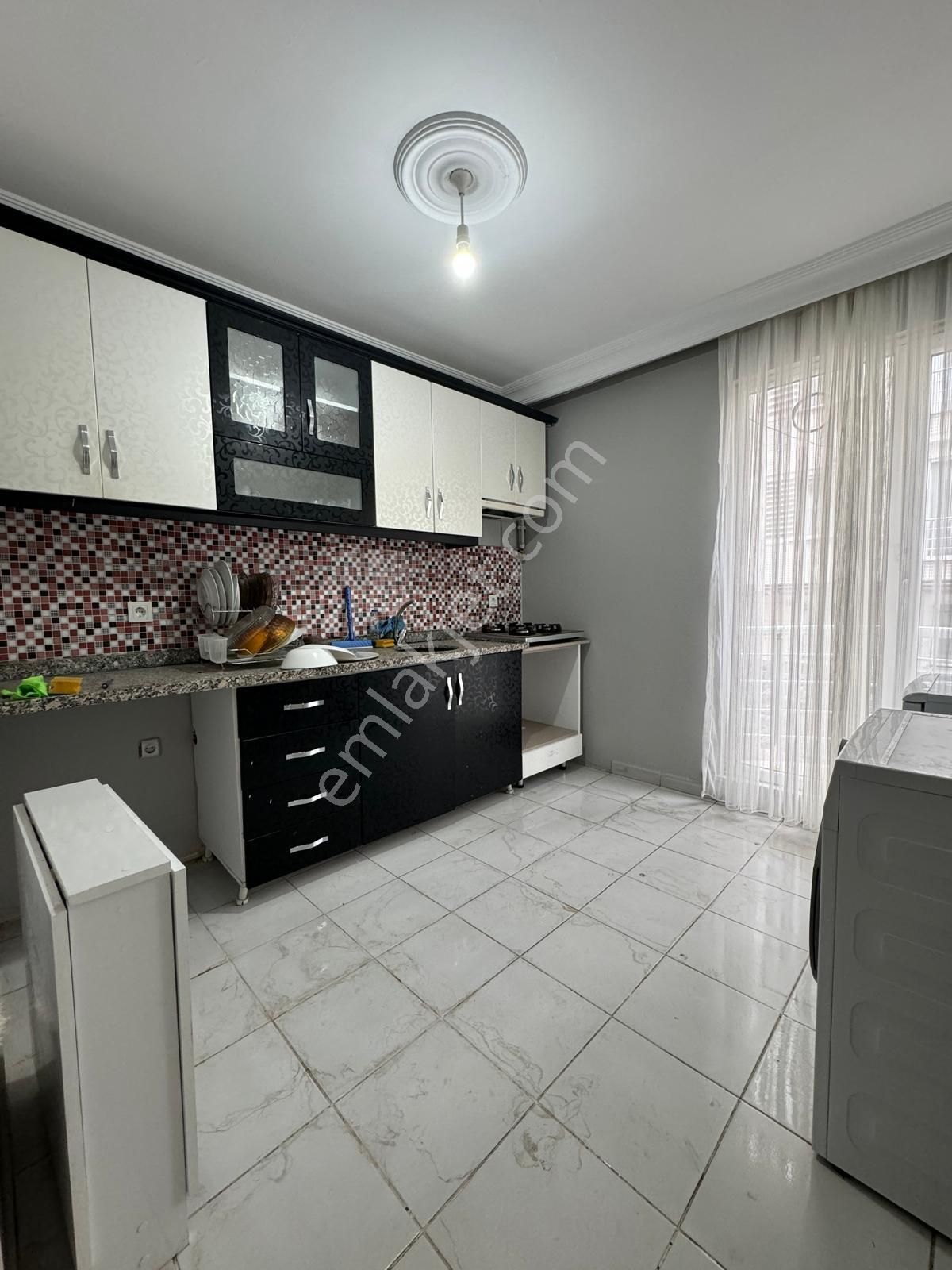 Esenyurt Bağlarçeşme Merkezi Konumda 2+1 Kiralık Lüx Daire - Görsel 12