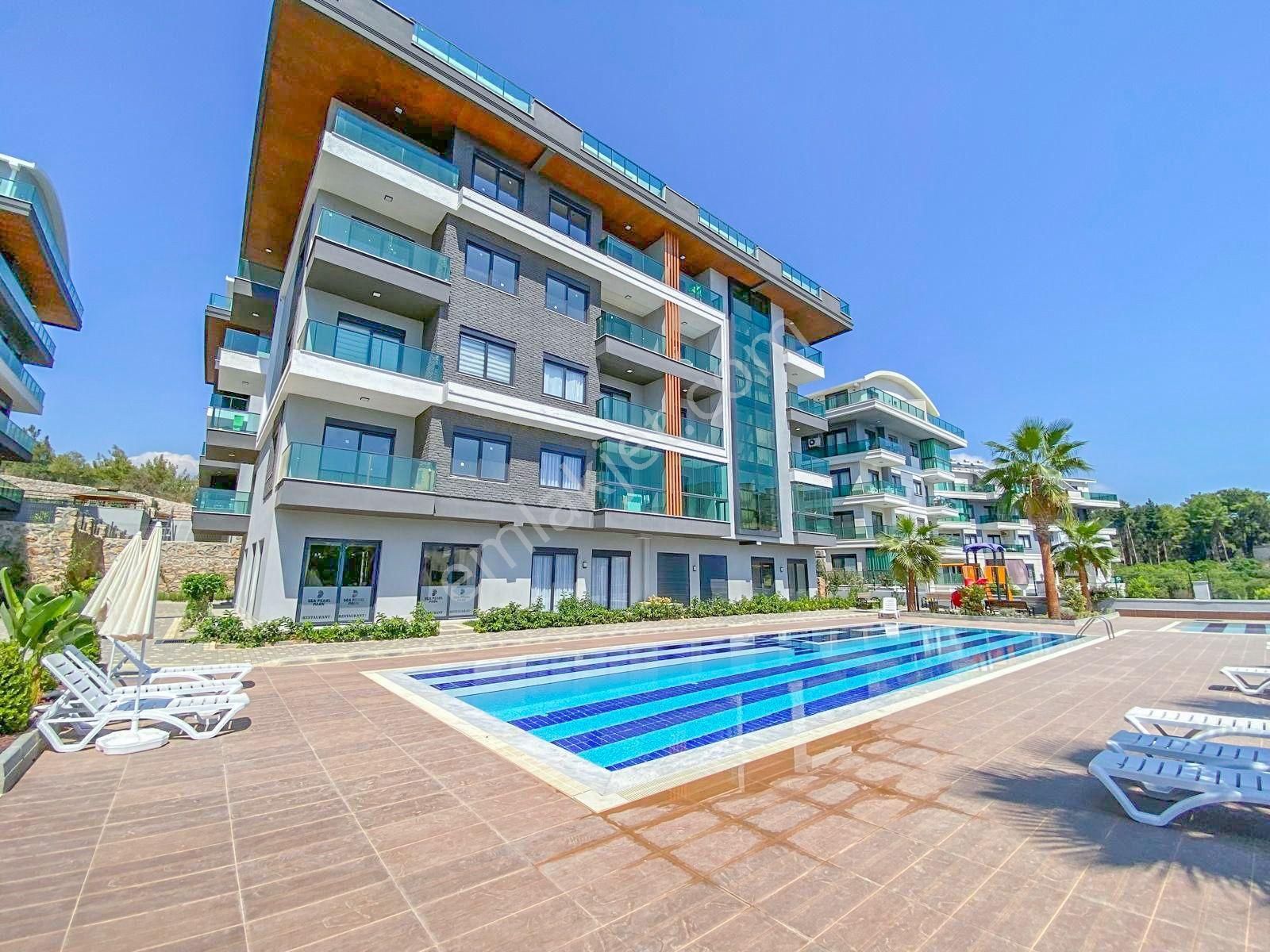 Alanya Oba'da Kiralık Full Aktiviteli 1+1 Eşyalı Daire