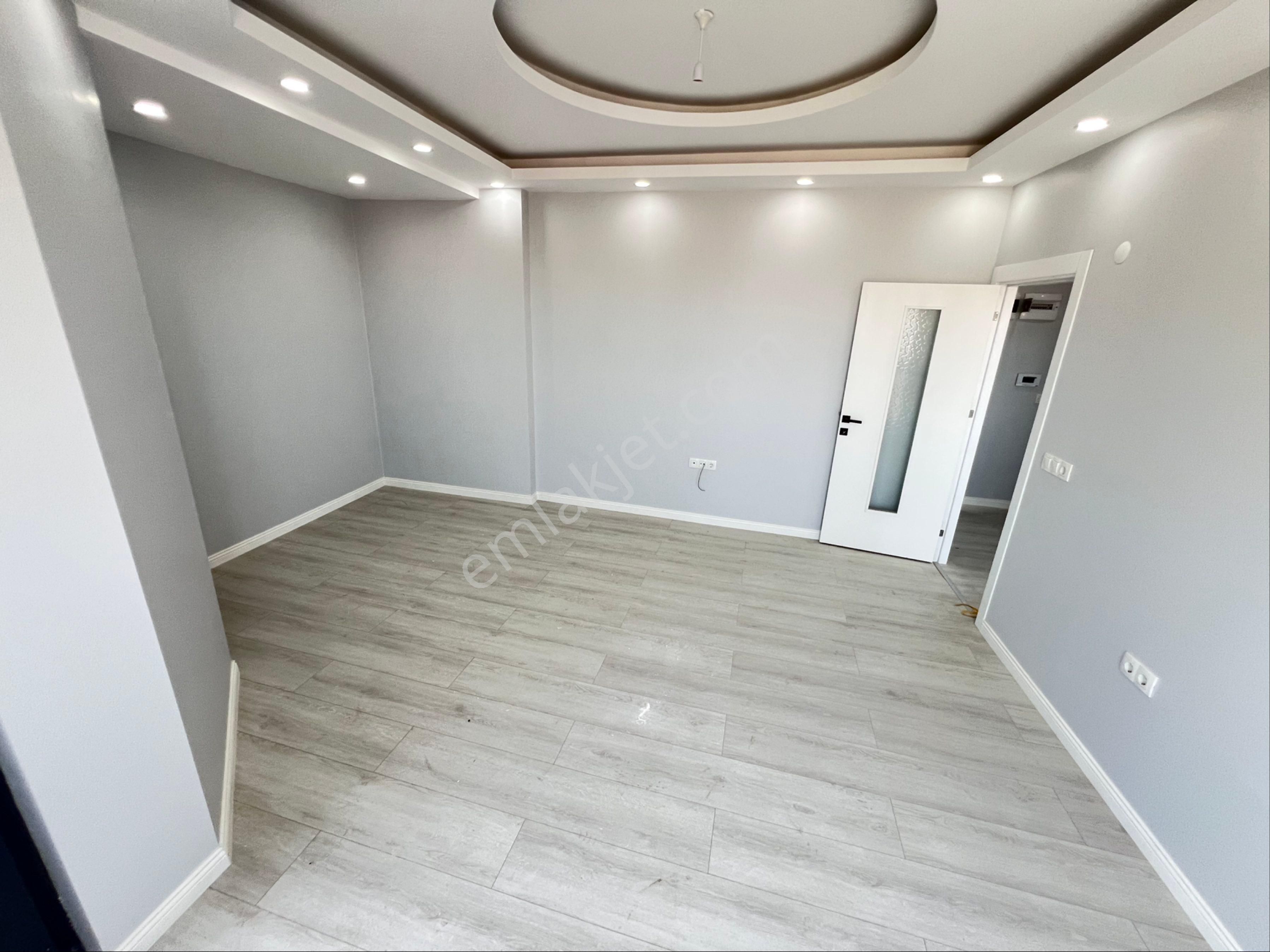 Vizyon Emlak'tan Emek Mh Asansörlü Kapalı Otoparklı Arakat 2+1 Daire - Görsel 4