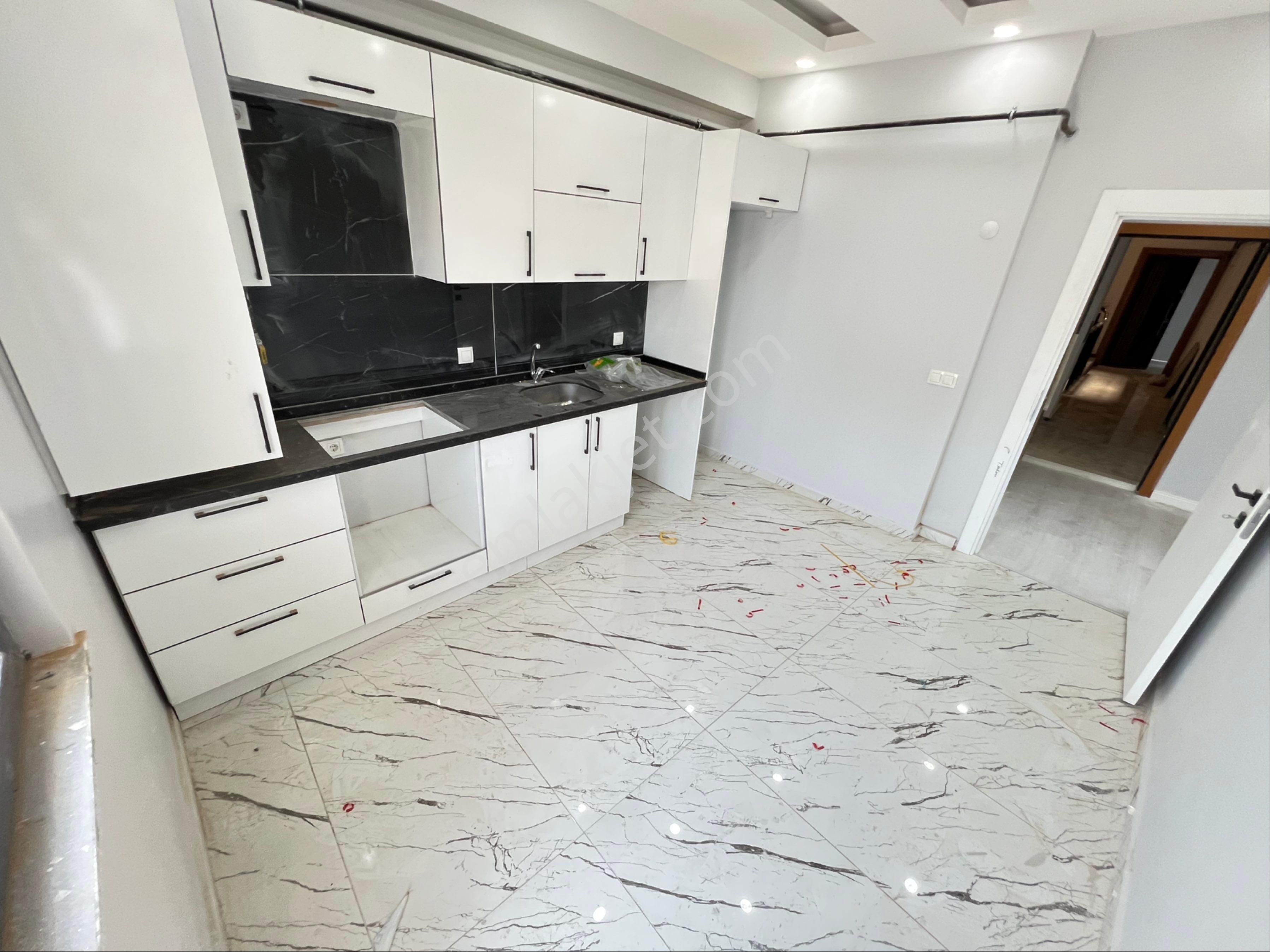 Vizyon Emlak'tan Emek Mh Asansörlü Kapalı Otoparklı Arakat 2+1 Daire - Görsel 11