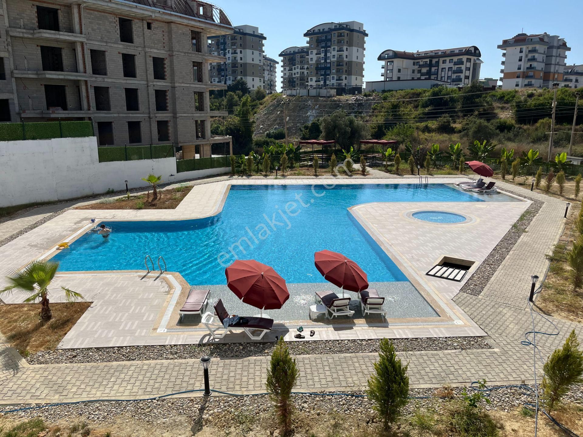 Avsallar Mh Aktiviteli Site Deniz Manzaralı 5+1 Ayrı Mutfak Satılık Daire - Görsel 3