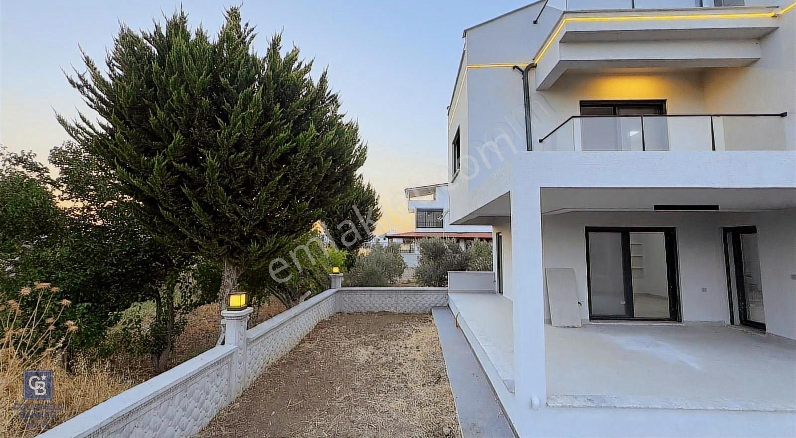 Cb.route'dan Dikili Salihlerde Deniz Manzaralı Müstakil Villa - Görsel 4