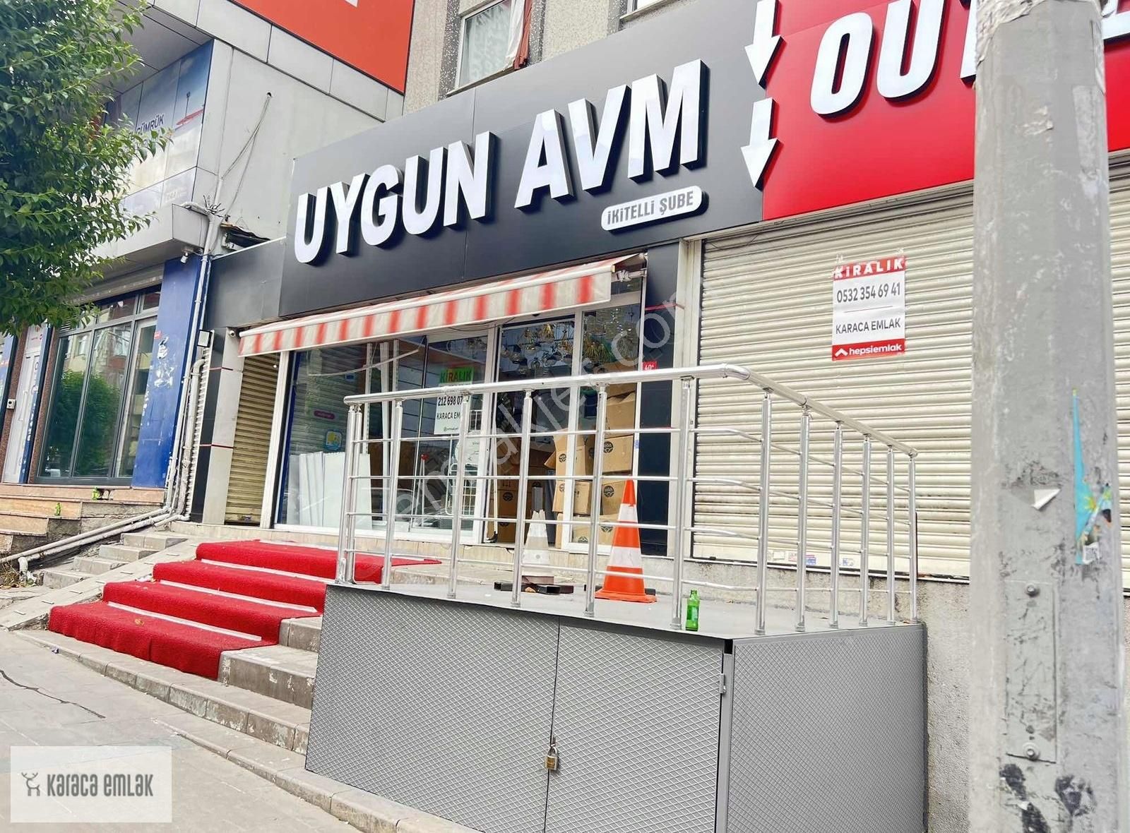 İkitelli Caddesinde Köşe Başı Dükkan