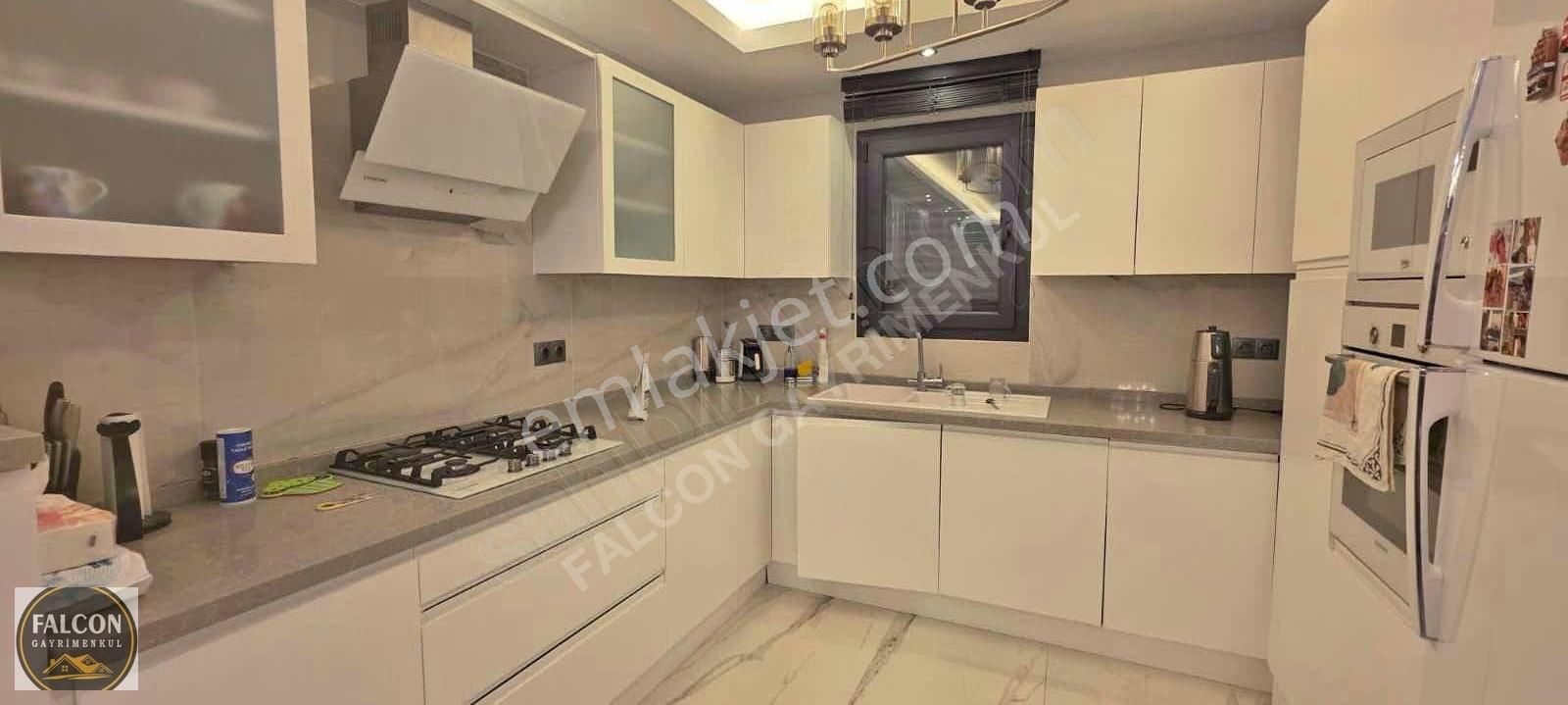 Falcon'dan Ulturalüks 4+1 Villa - Görsel 24