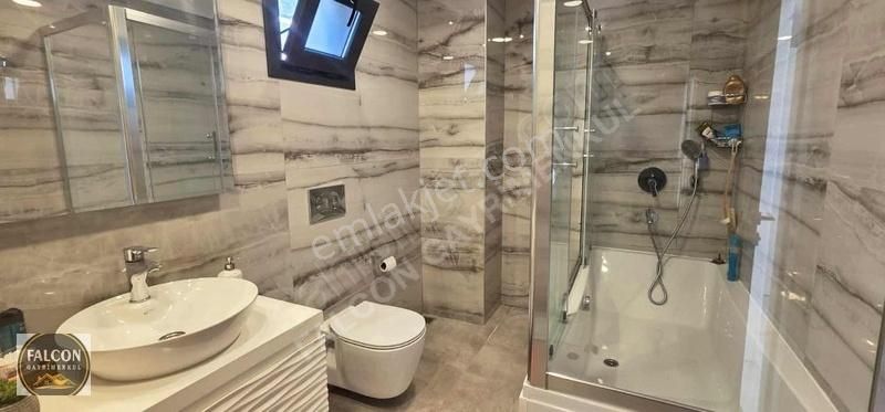 Falcon'dan Ulturalüks 4+1 Villa - Görsel 9