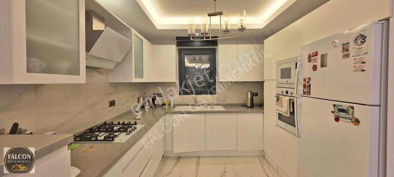 Falcon'dan Ulturalüks 4+1 Villa - Görsel 4